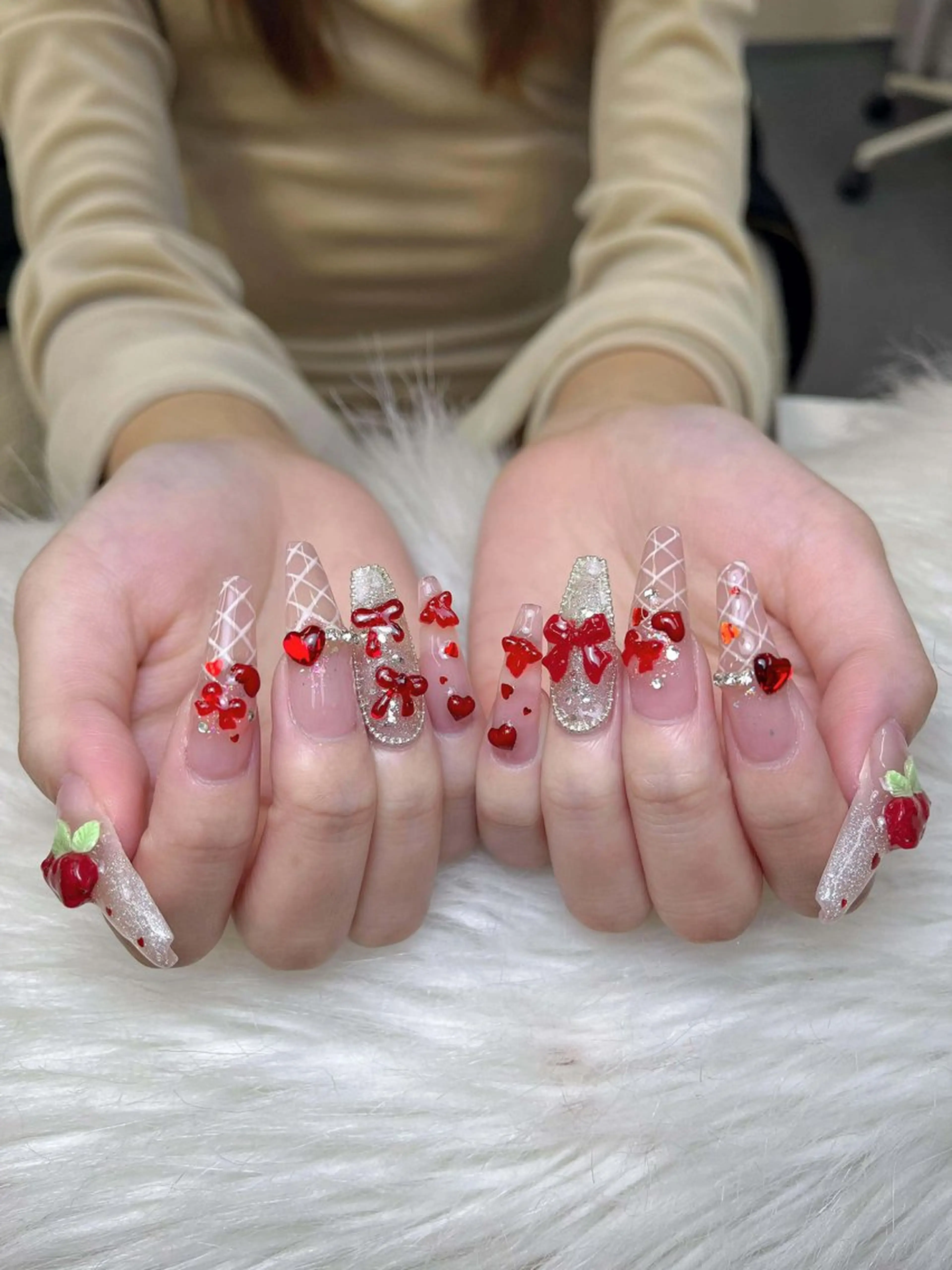 ネイル アートネイル 成人式 ジェルネイル ニュアンスネイル 夏ネイル ハンドネイル Jenn Nail Salonのネイルデザイン