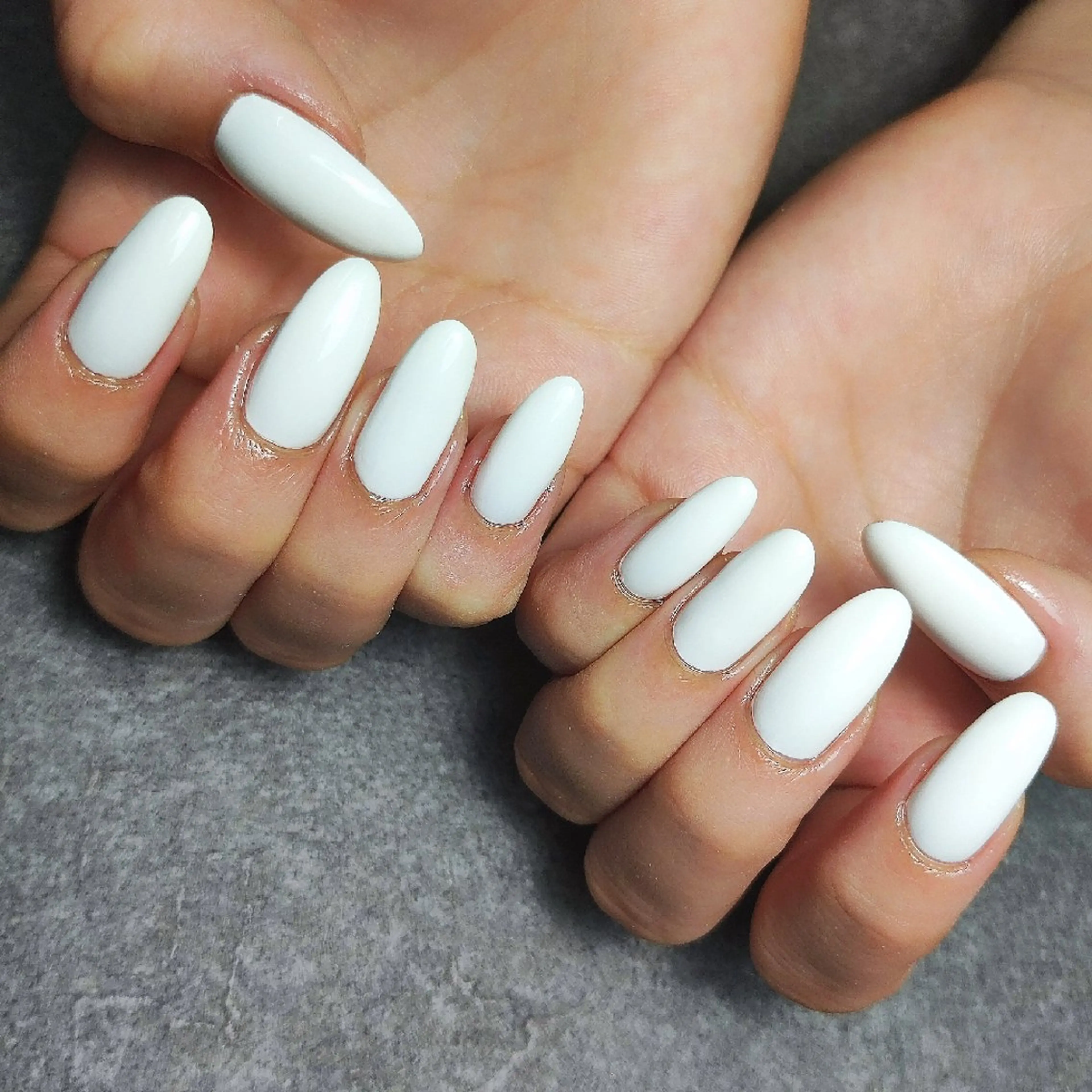 ネイル ロングネイル ホワイト ハンドネイル 個人サロン saltnailのネイルデザイン