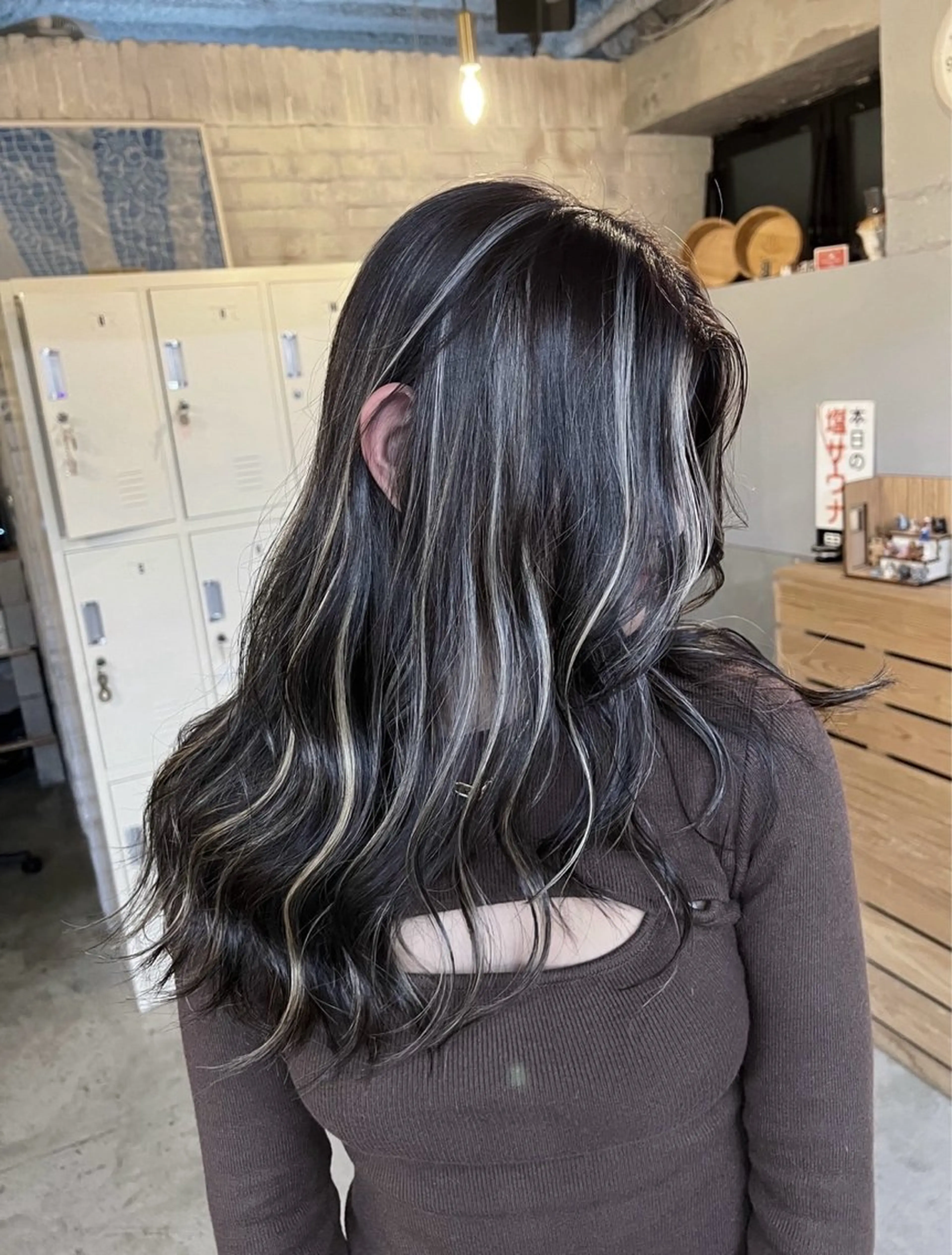 セミロング カラー ダークグレー ダークグレージュ グレージュ ハイライトカラー ハイライト ヘアカラー トリートメント ROBIN所属・指名数No.1 /NAOYAのヘアスタイル