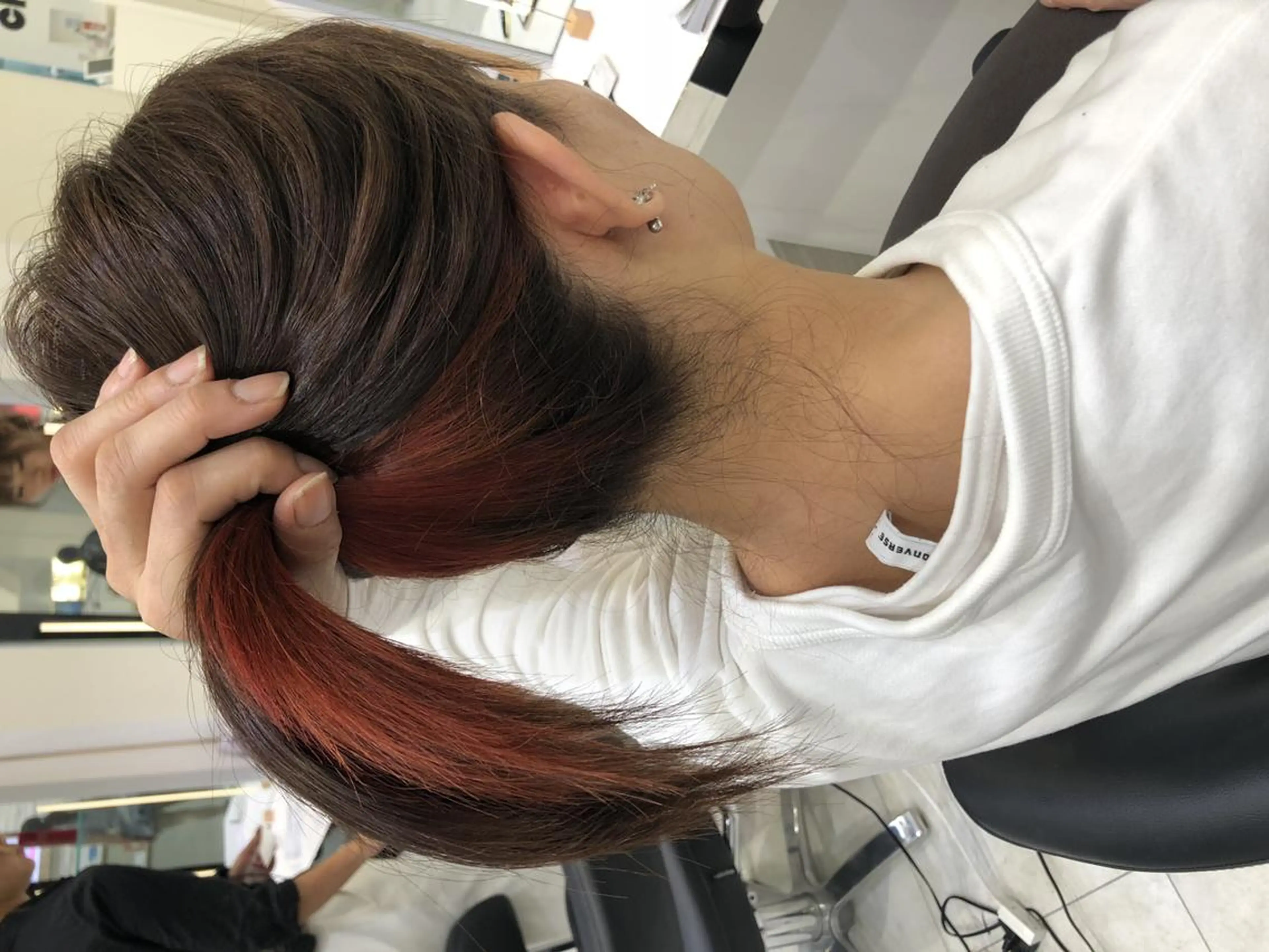 セミロング ヘアカラー 岸 保奈美のヘアスタイル