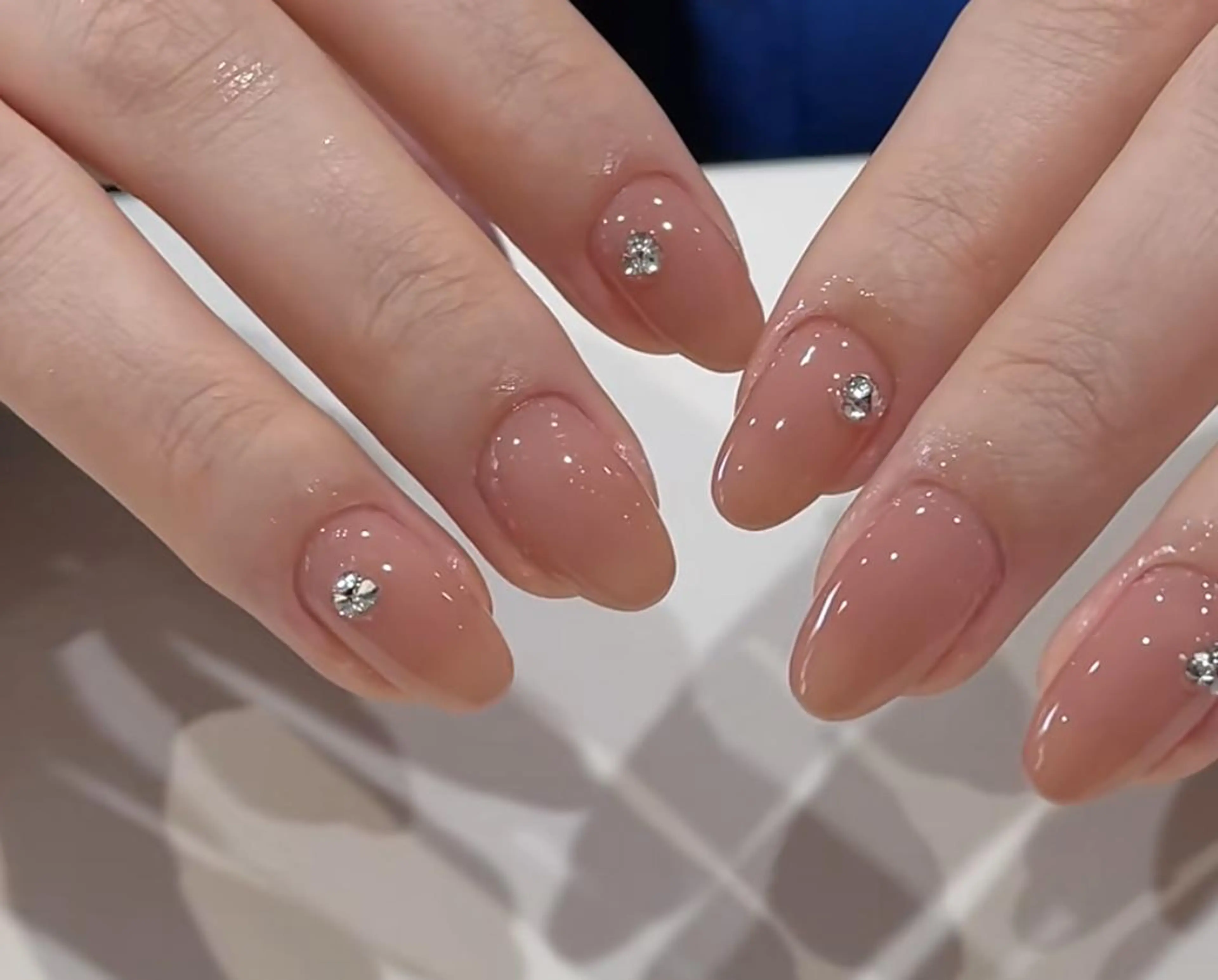 ネイル ハンドネイル 🍑 momo_nailのネイルデザイン