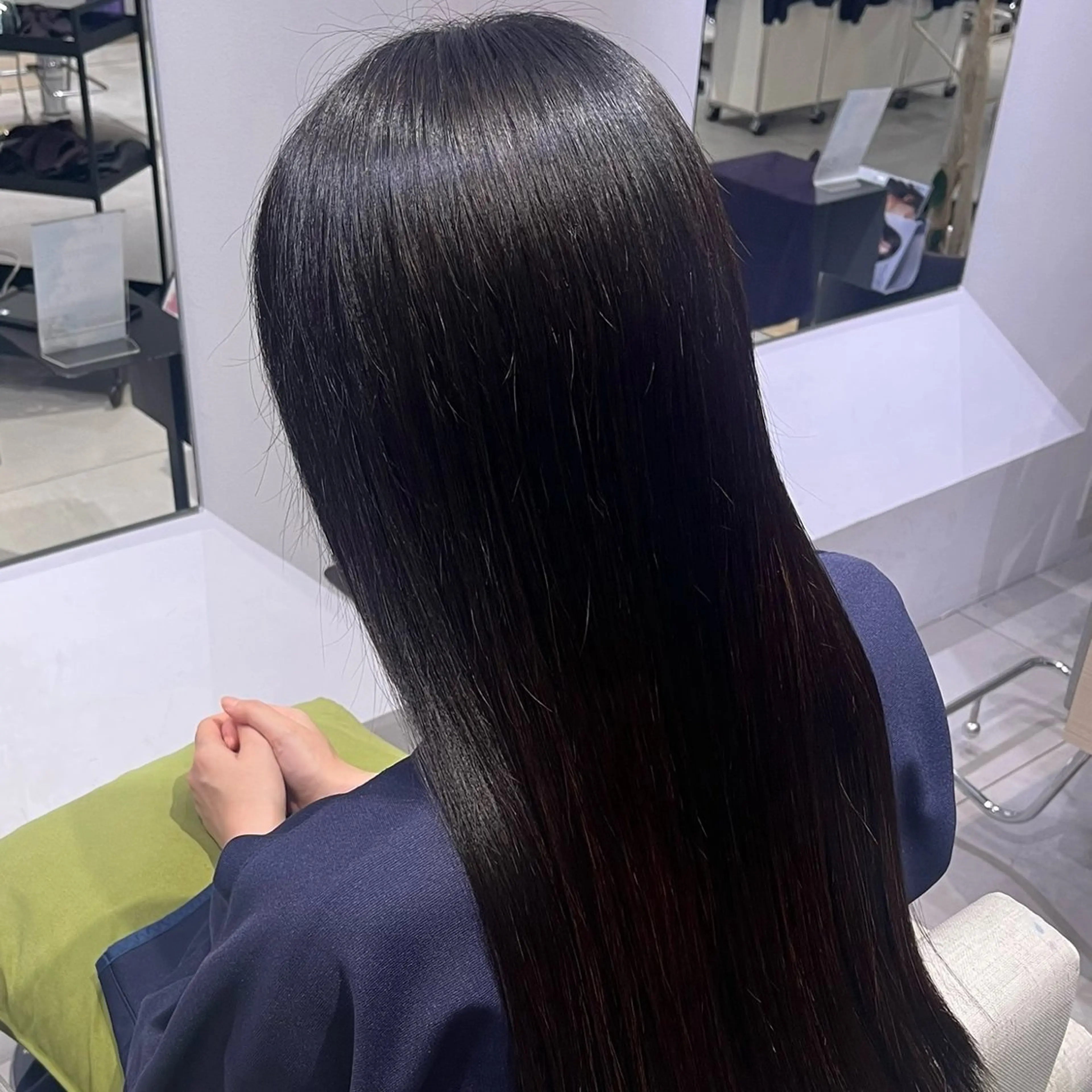 白髪染めリタッチ＋極上トリートメント＋ロングヘッドスパ✨【トリートメントの種類相談可】の写真