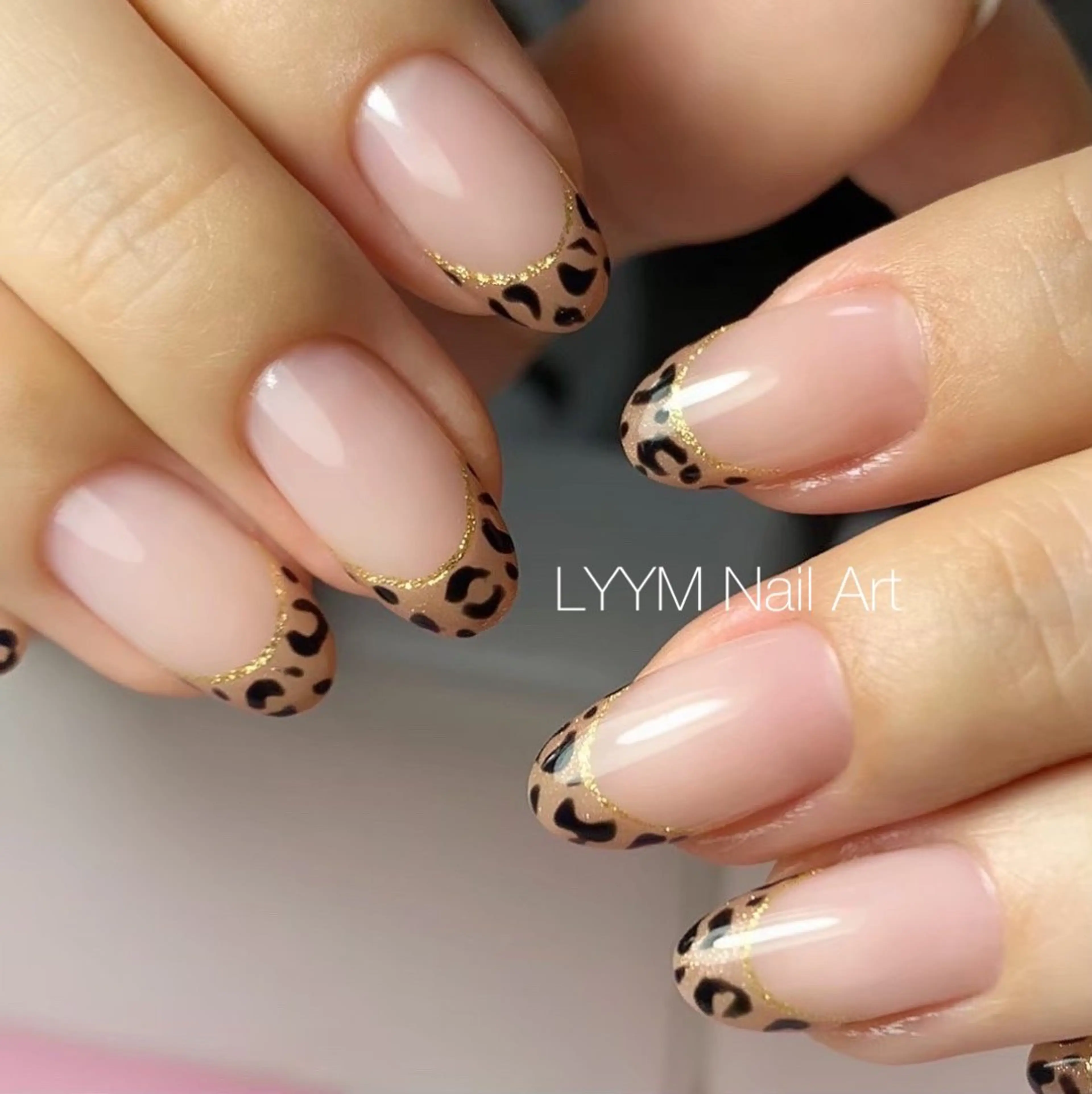 ネイル フレンチネイル ハンドネイル LYYM Nail Salonのネイルデザイン