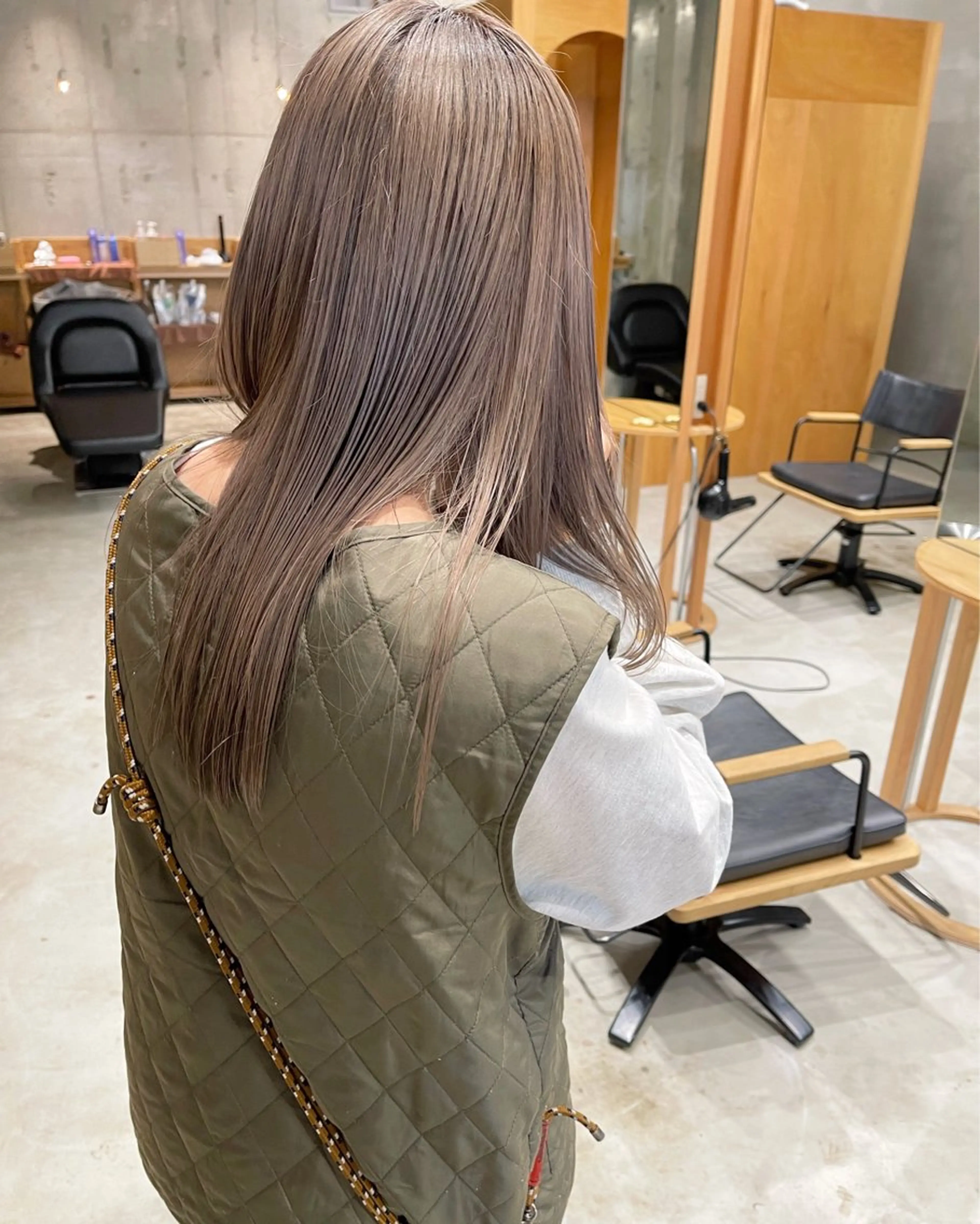 カラー wewe / rukiaのヘアスタイル