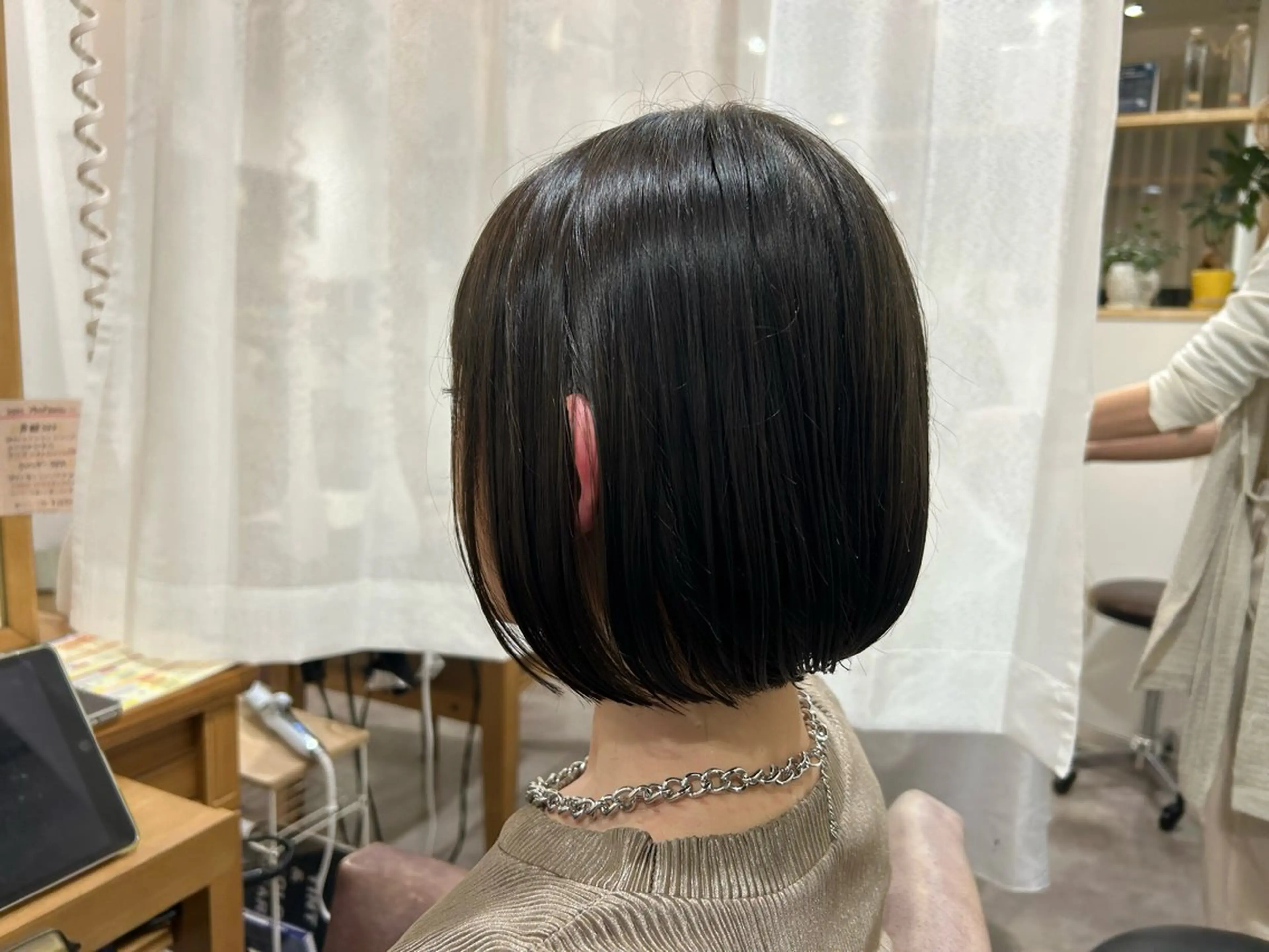 ショート カラー merc.🌿✨ いとうりかのヘアスタイル