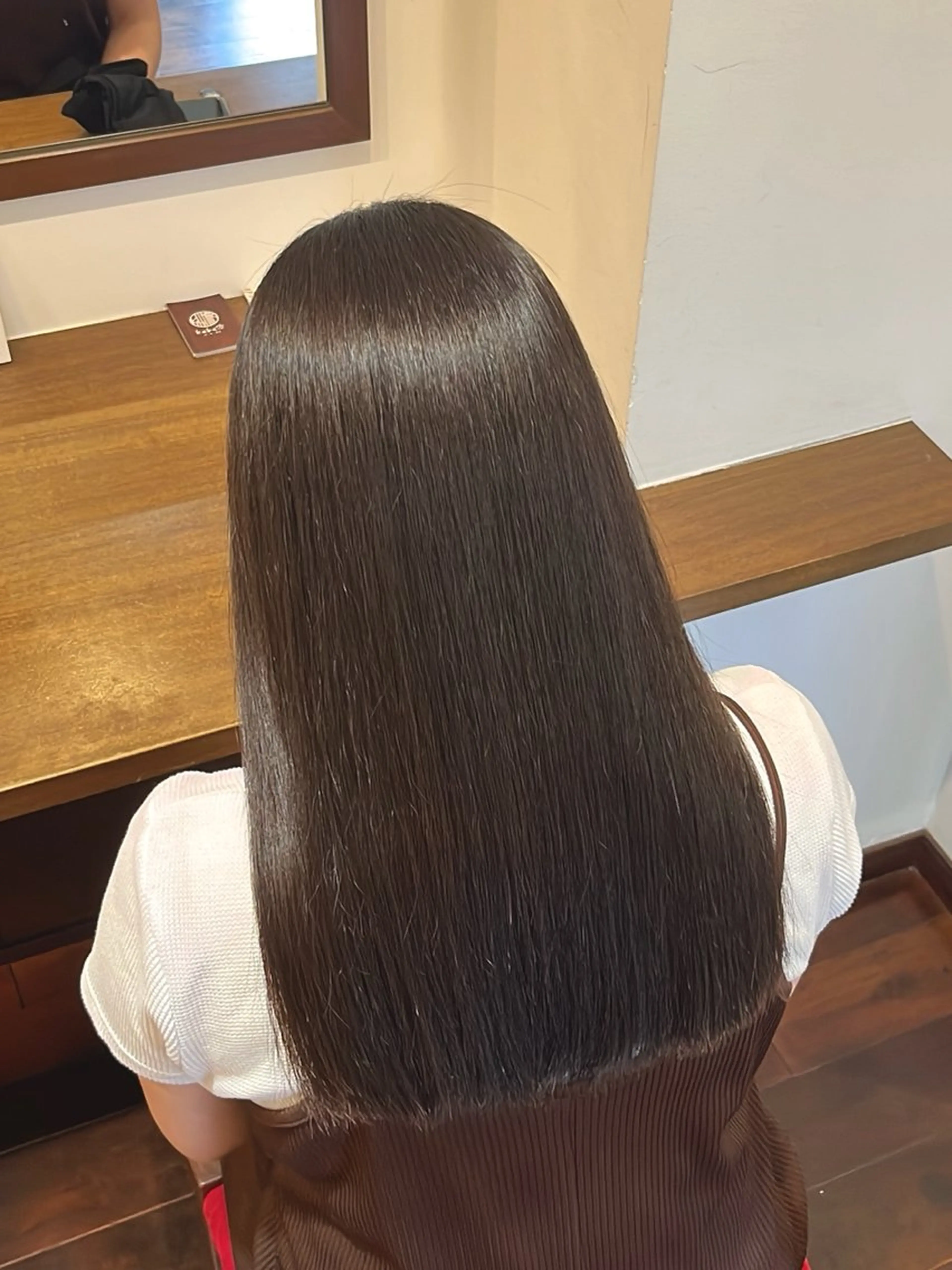 ロング カット 縮毛矯正 オートクチュールランコントレ西京極店所属・今在家 玲のヘアスタイル