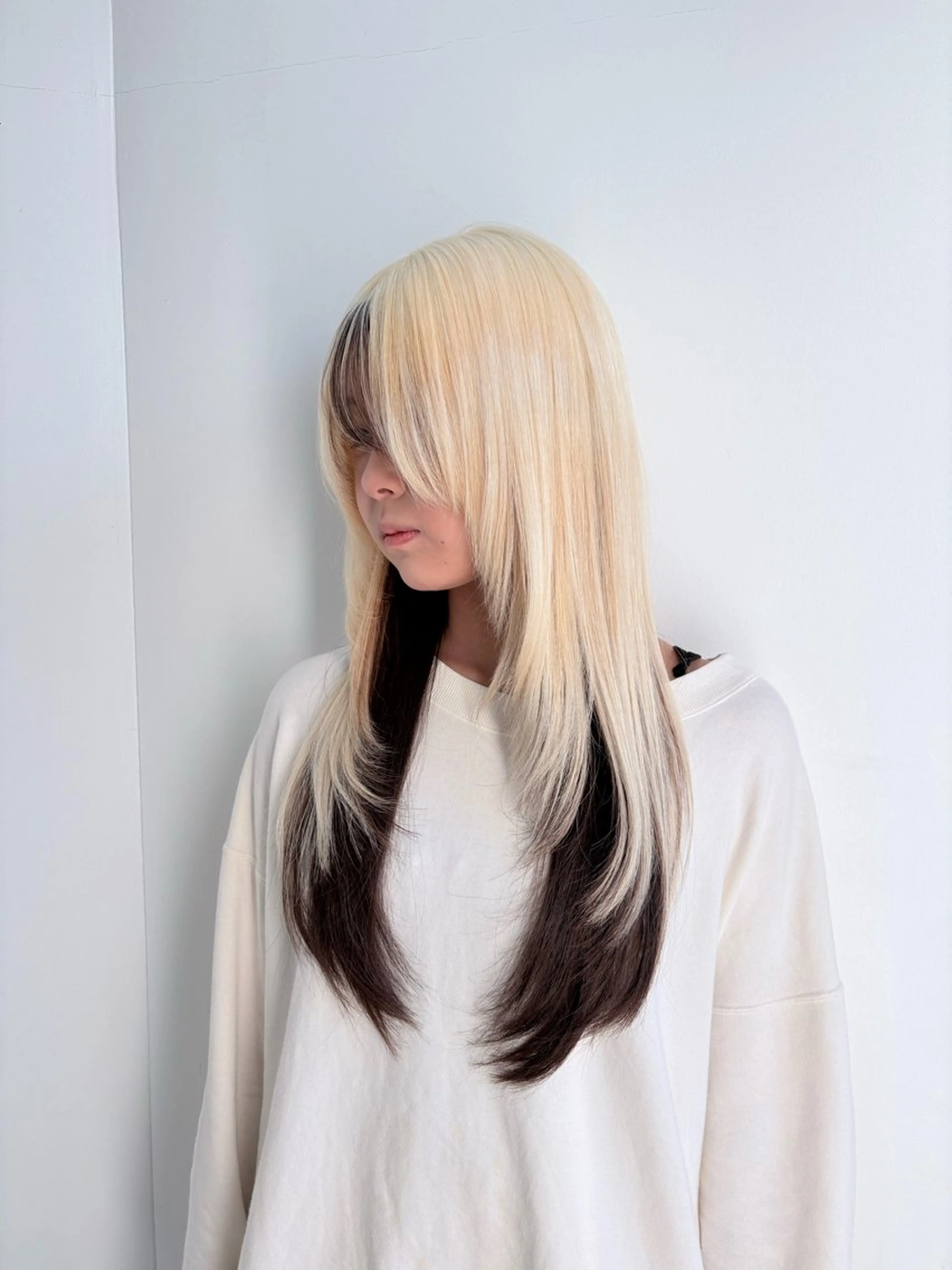 ロング カラー ヘアカラー トリートメント ヘアセット 高明度ハイトーン/ デザイン/莉音🧤のヘアスタイル