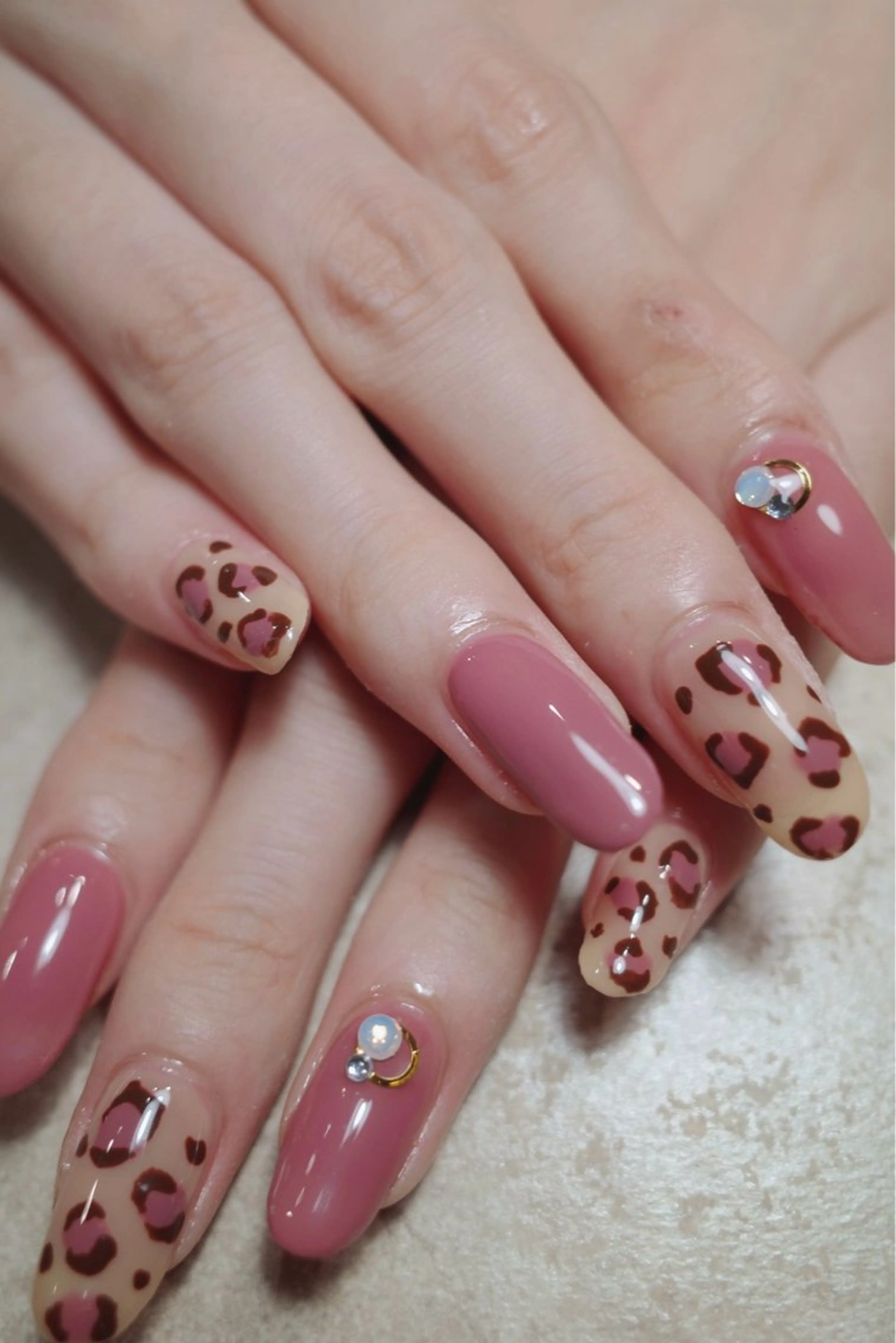 ネイル ___ shioriのネイルデザイン
