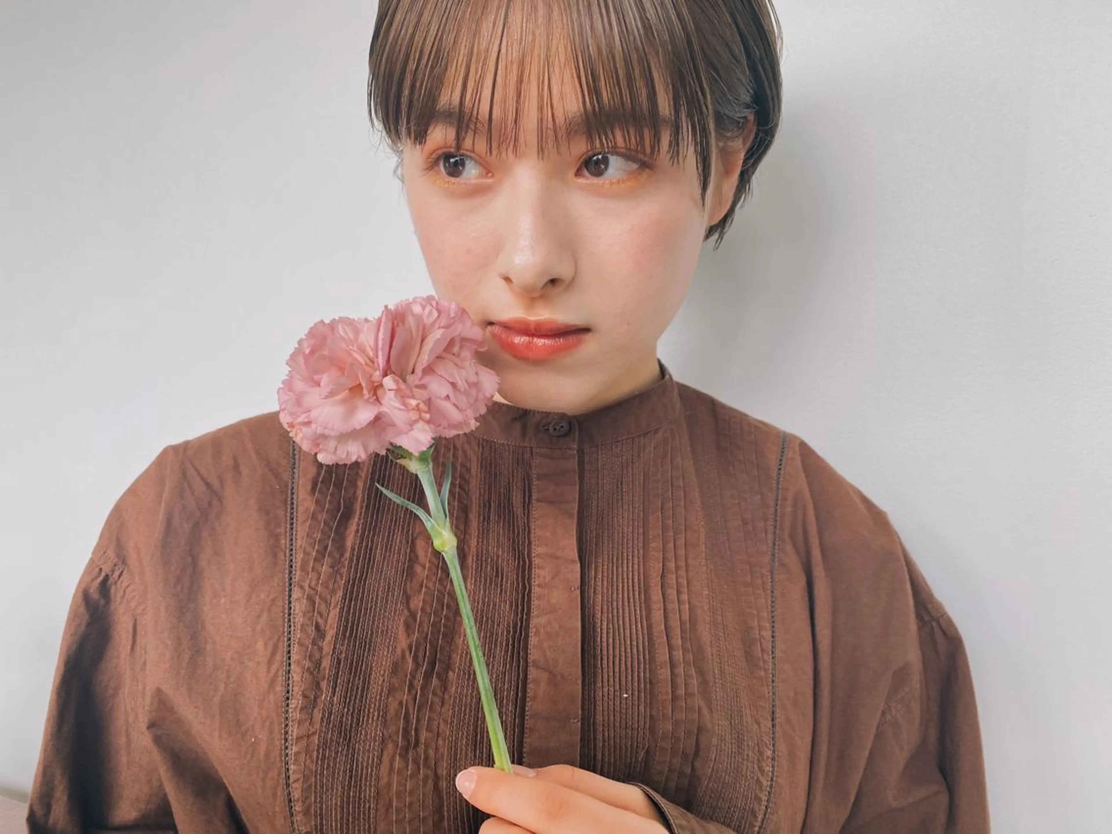 ショート カラー パーマ ヘアアレンジ メンズ キッズ ネイル マツエク・マツパ モリモト サナのヘアスタイル