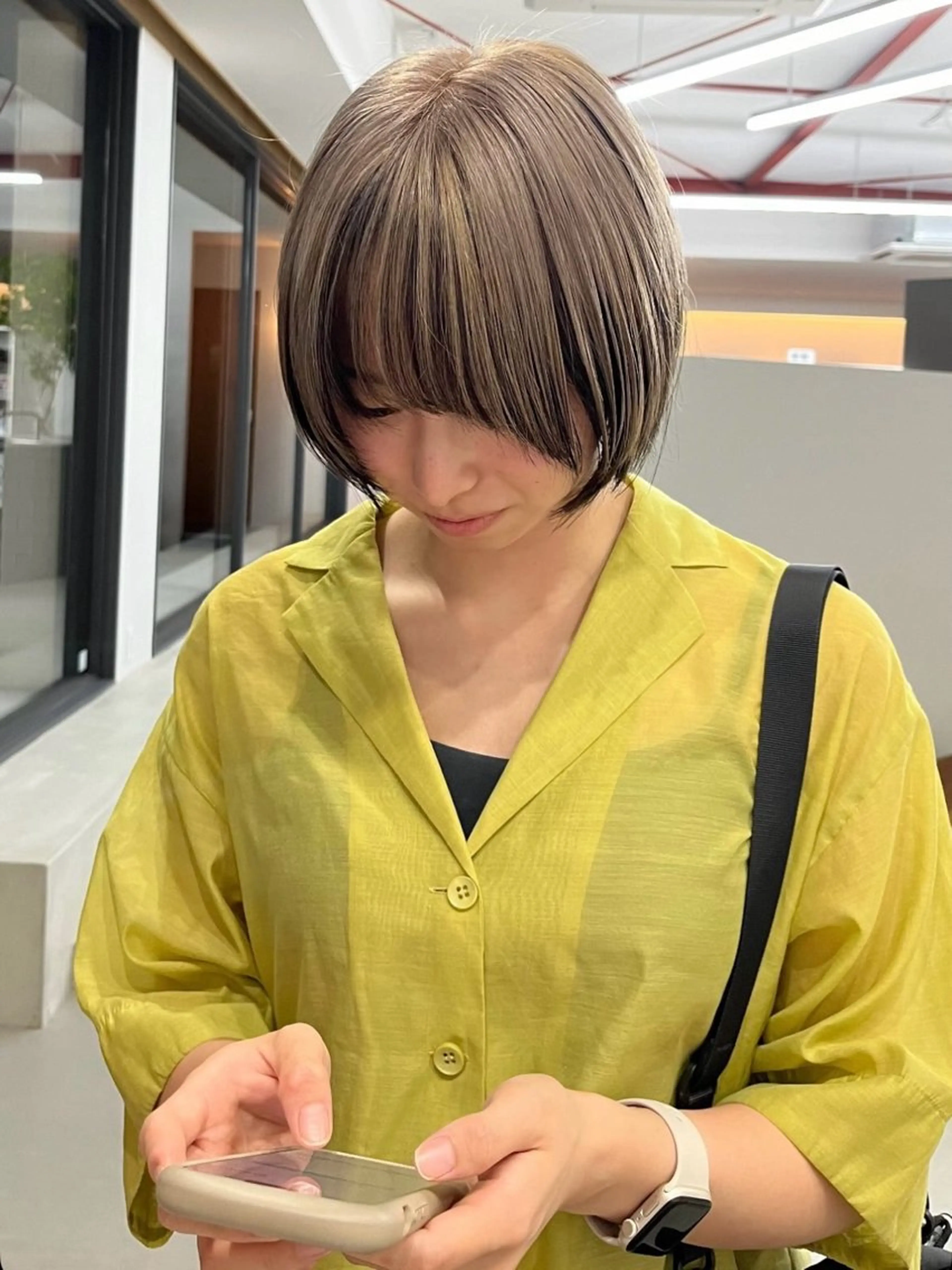 カラー カット ヘアカラー トリートメント 🪻韓国カット 🤍yuanのヘアスタイル