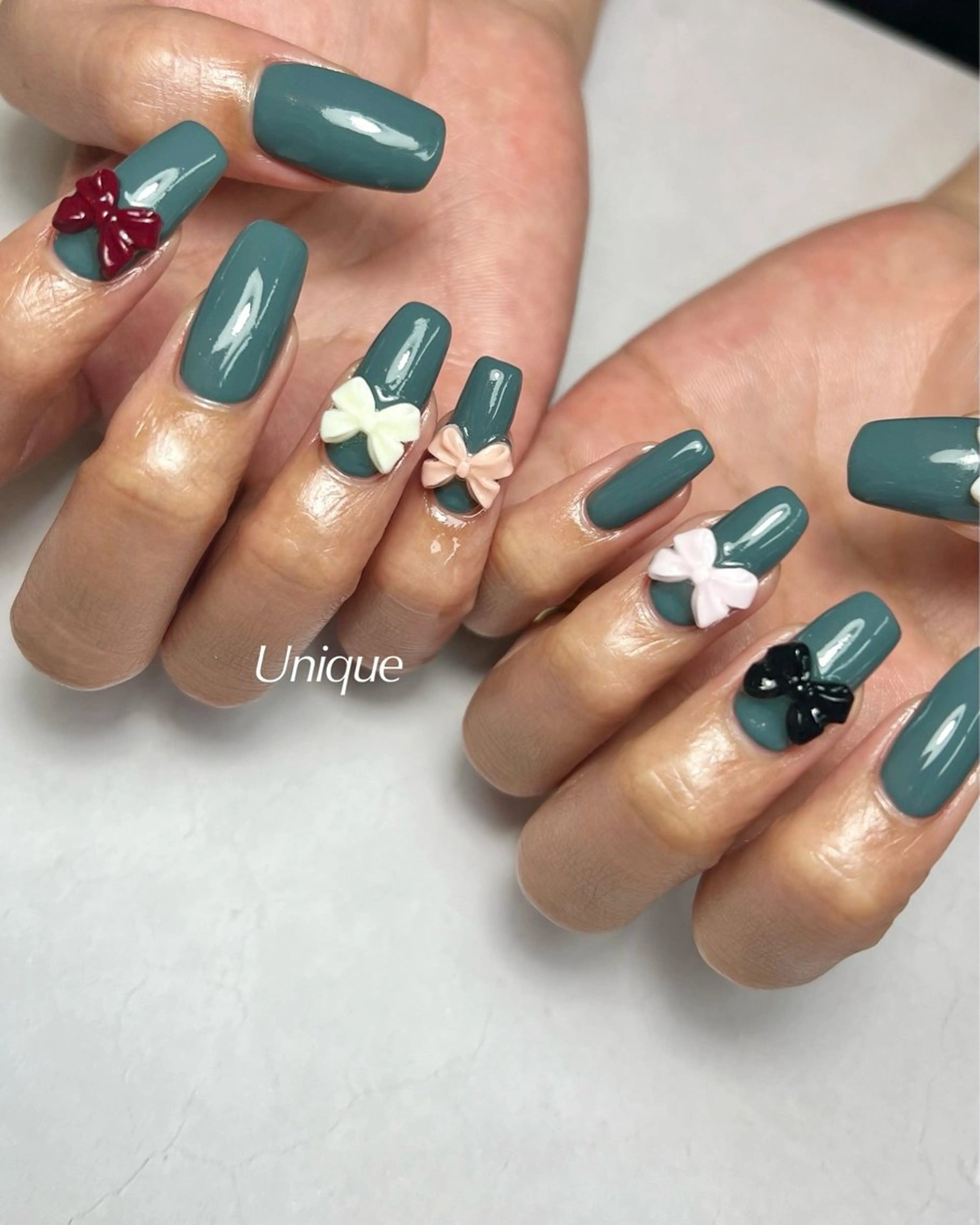 ネイル ハンドネイル Unique 【ユニーク】のネイルデザイン