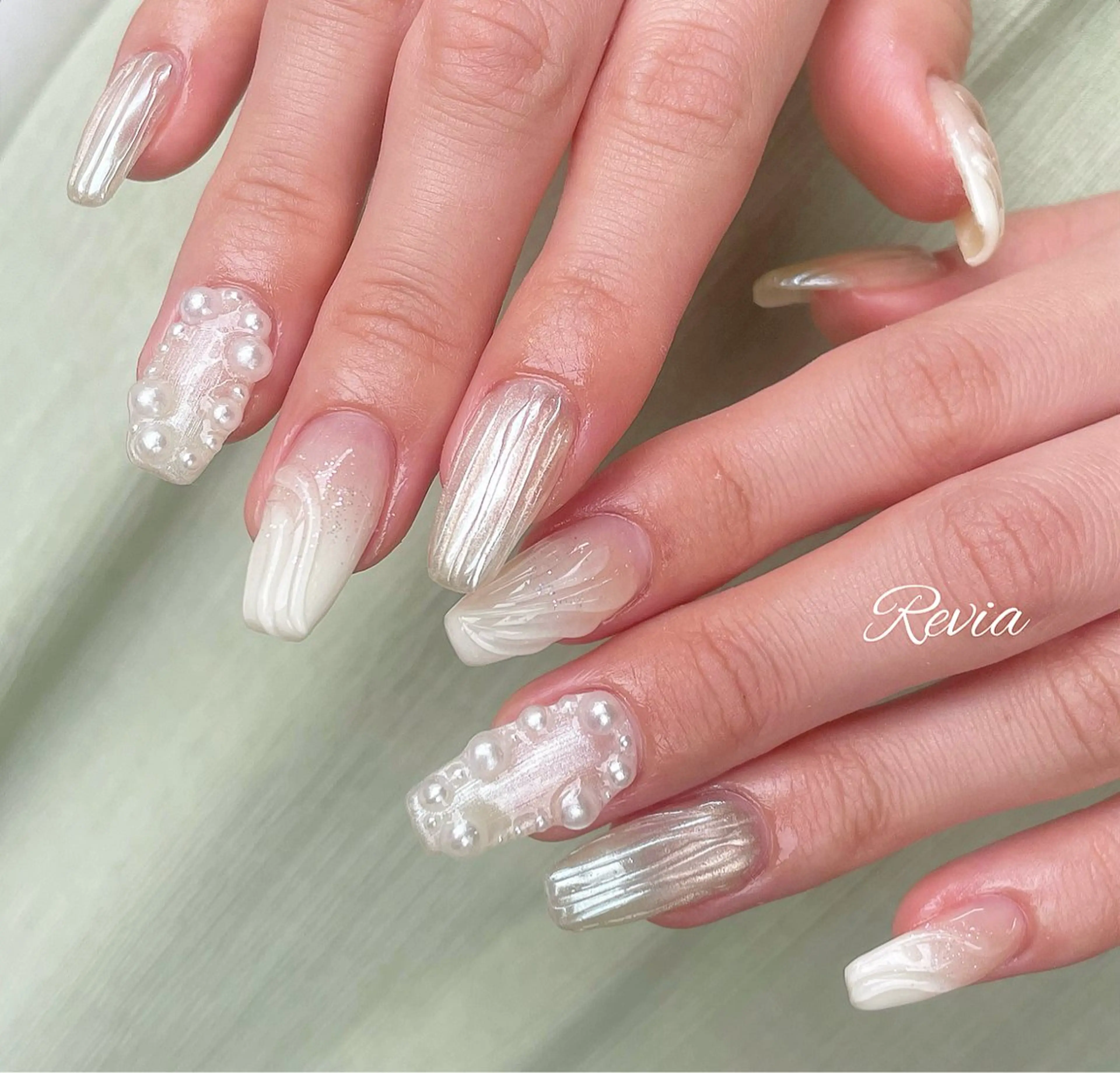 ネイル ハンドネイル revia所属・ERI Nailistのネイルデザイン