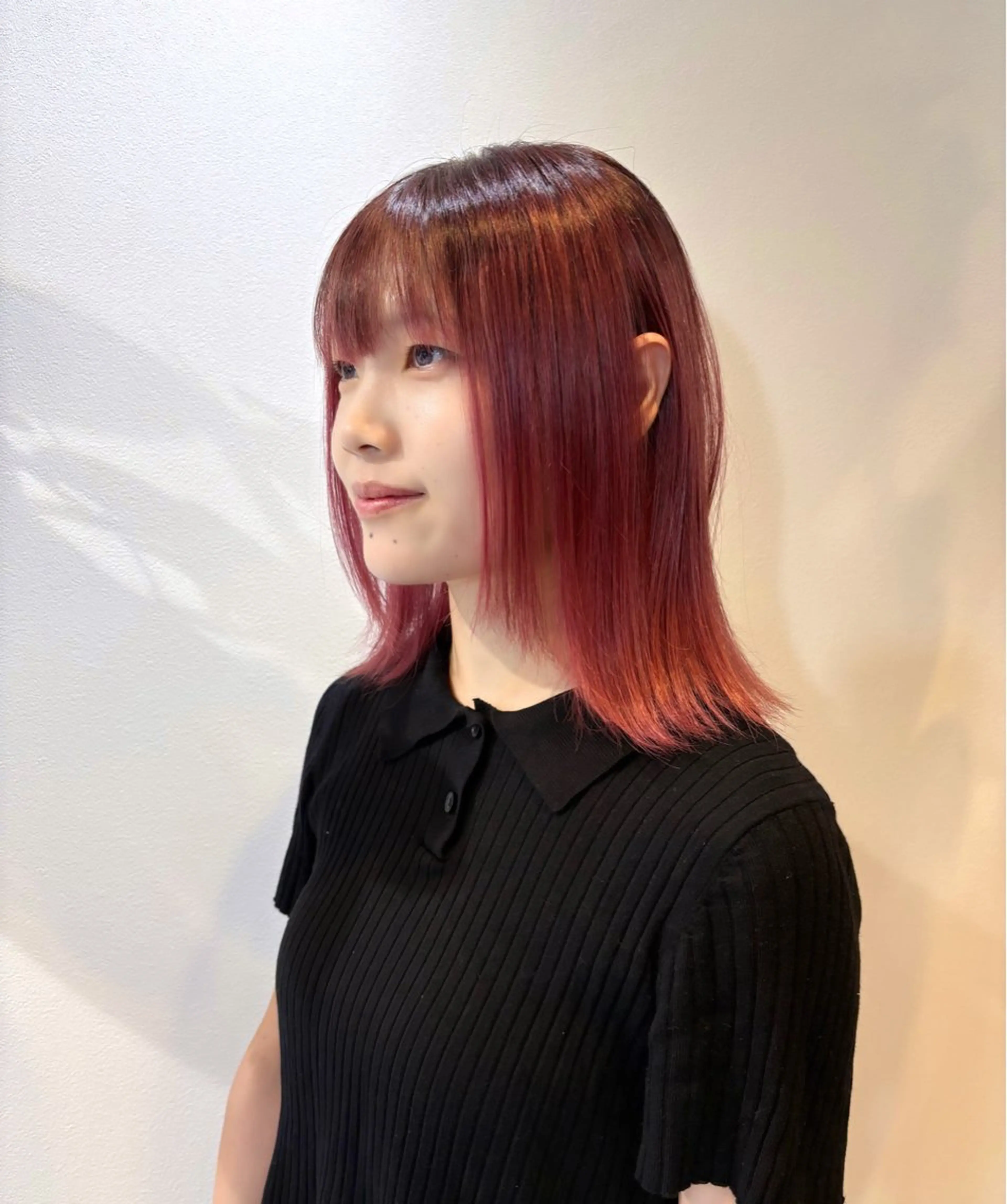 ミディアム カット ヘアカラー トリートメント ショート/レイヤー/ ボブ/安本和史のヘアスタイル