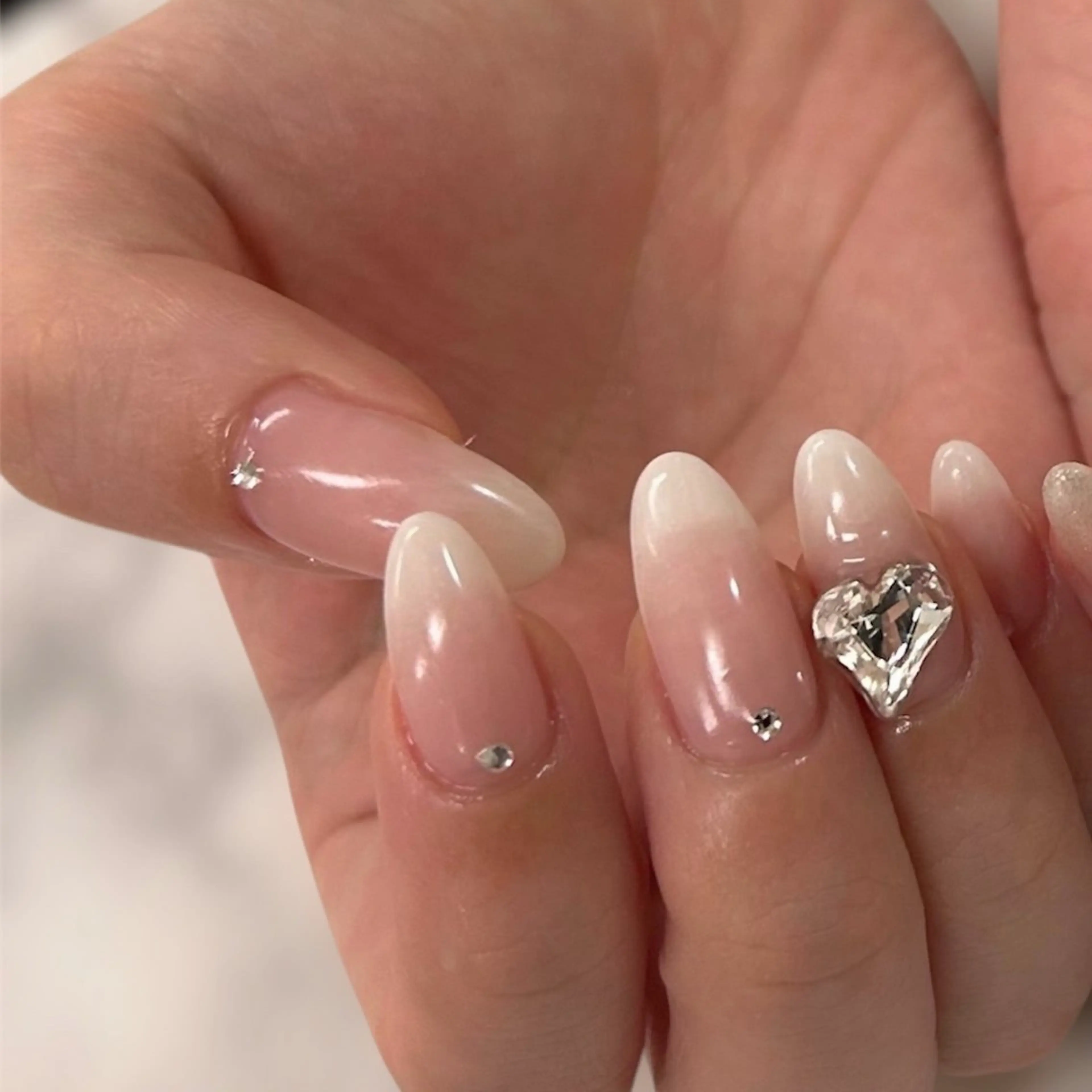 ネイル ハンドネイル アトリエ　ミモザ所属・いまむら あかりのネイルデザイン