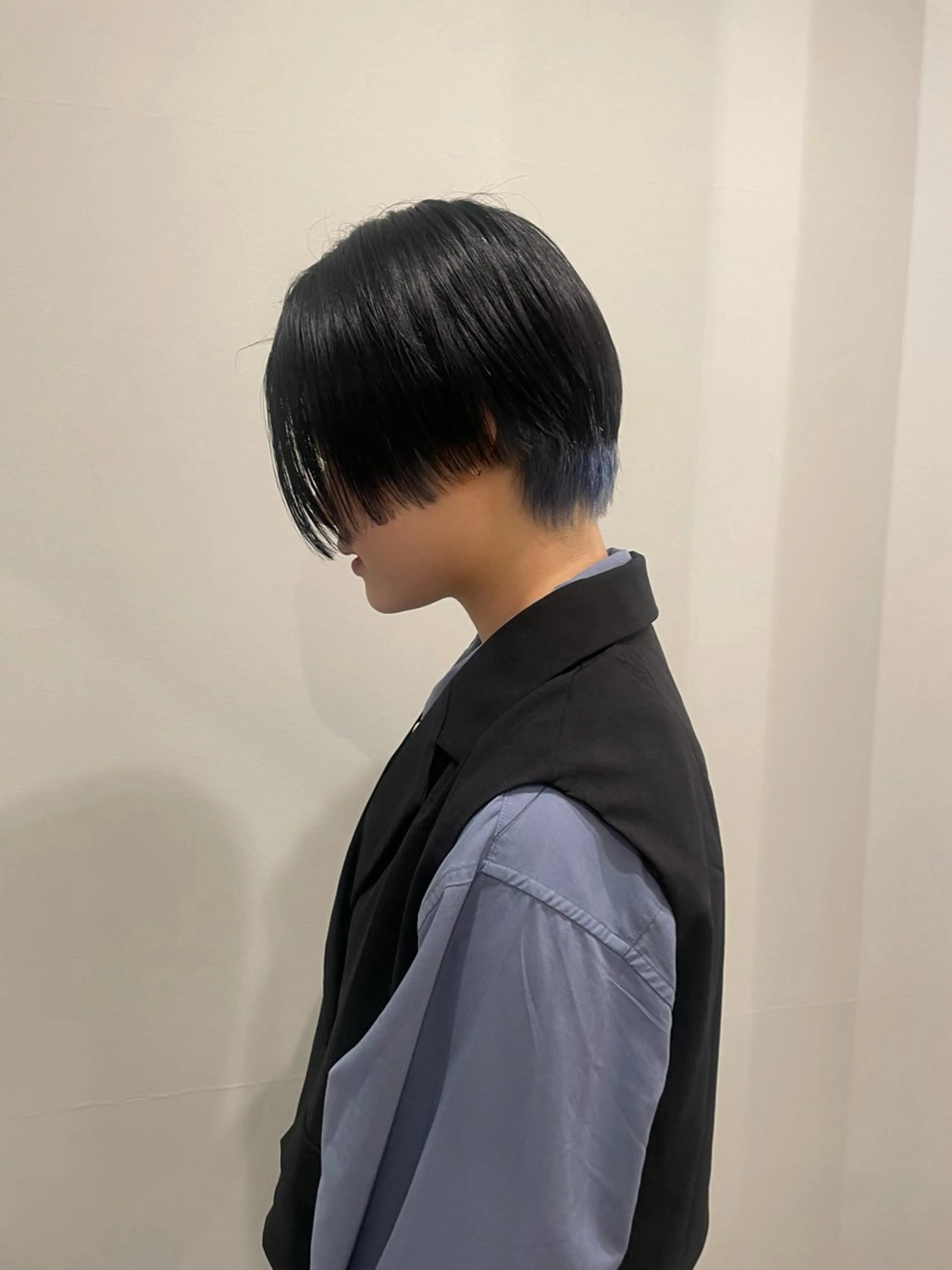 ショート カラー ハンサムショート ブリーチ 似合わせカット ショートヘア 渋谷 留菜のヘアスタイル