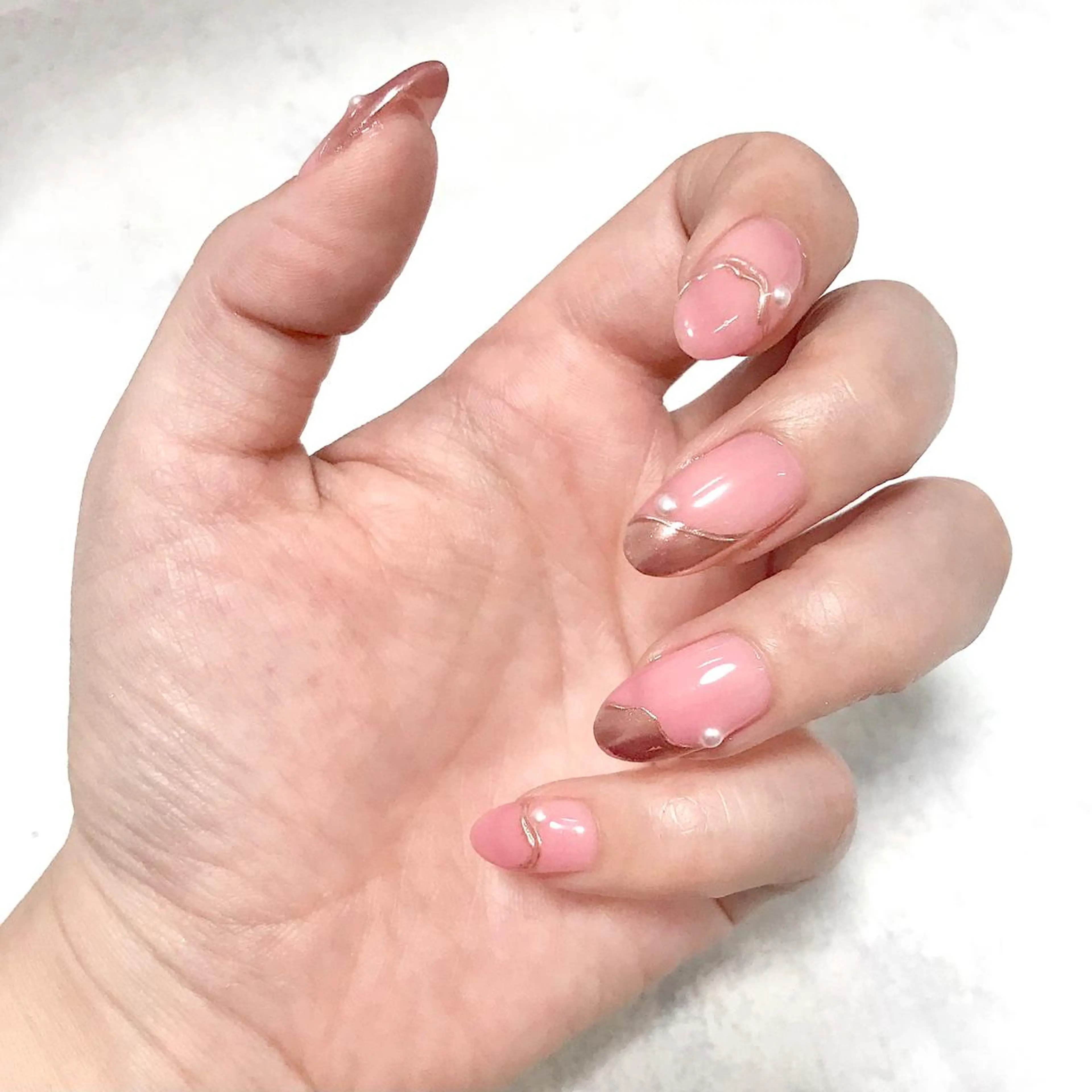 ネイル ミラーネイル ワンカラーネイル ピンク 夏ネイル ステラ marikominoのネイルデザイン