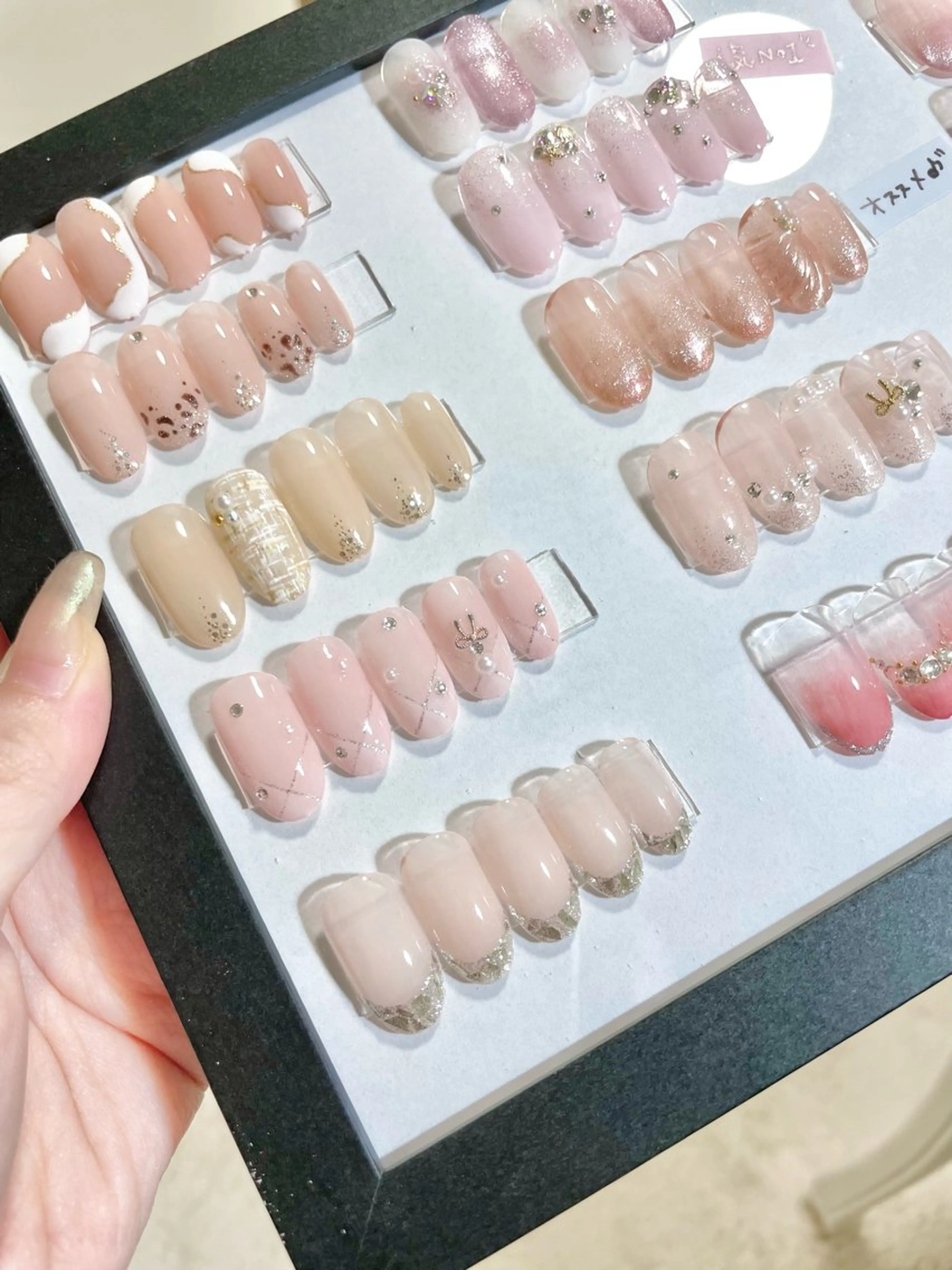 ネイル ハンドネイル nailsalon VENUSのネイルデザイン