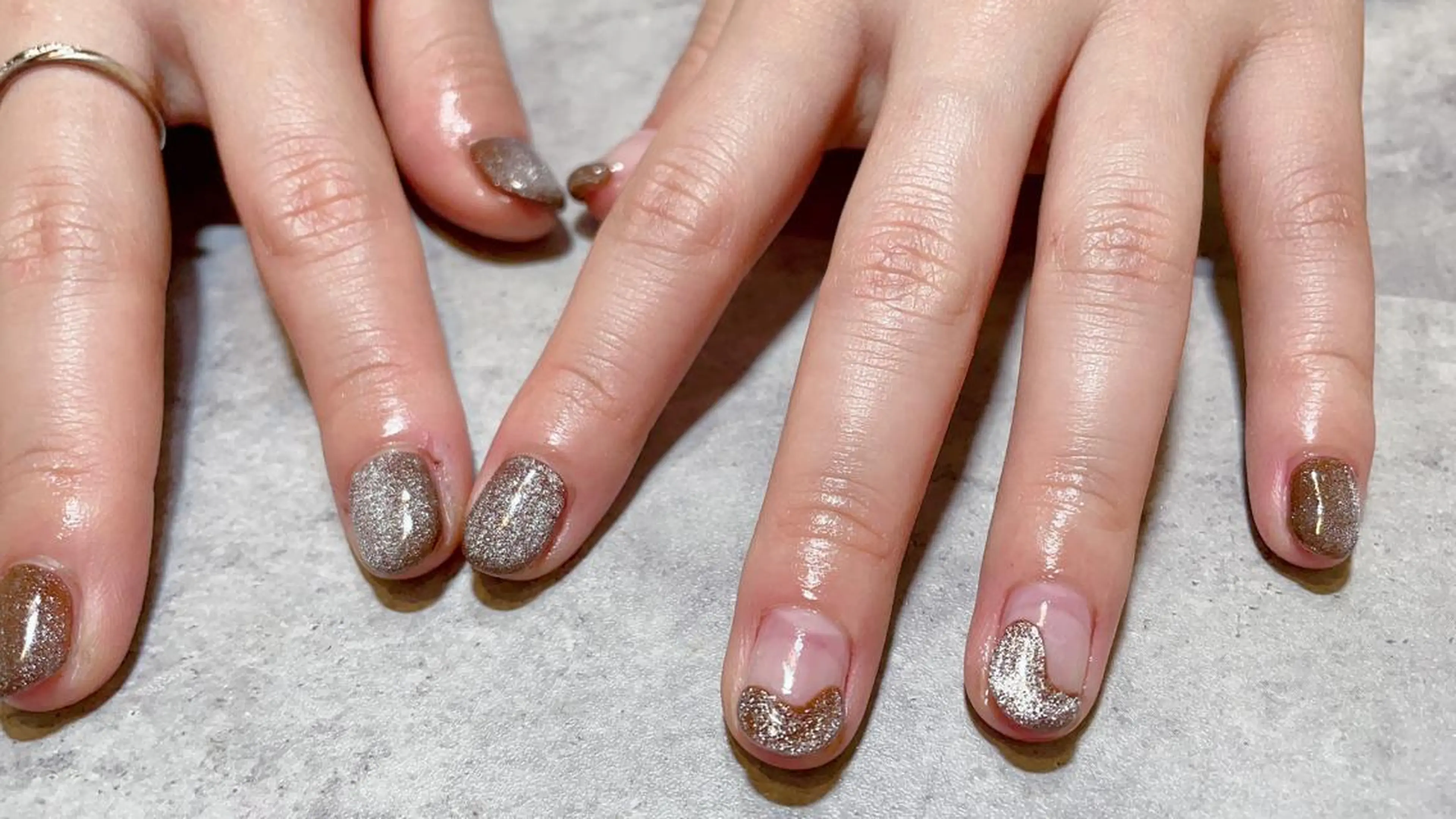 ネイル フットネイル ジェルネイル マットネイル ミラーネイル ニュアンスネイル ハンドネイル nail salon ラピスラズリのネイルデザイン