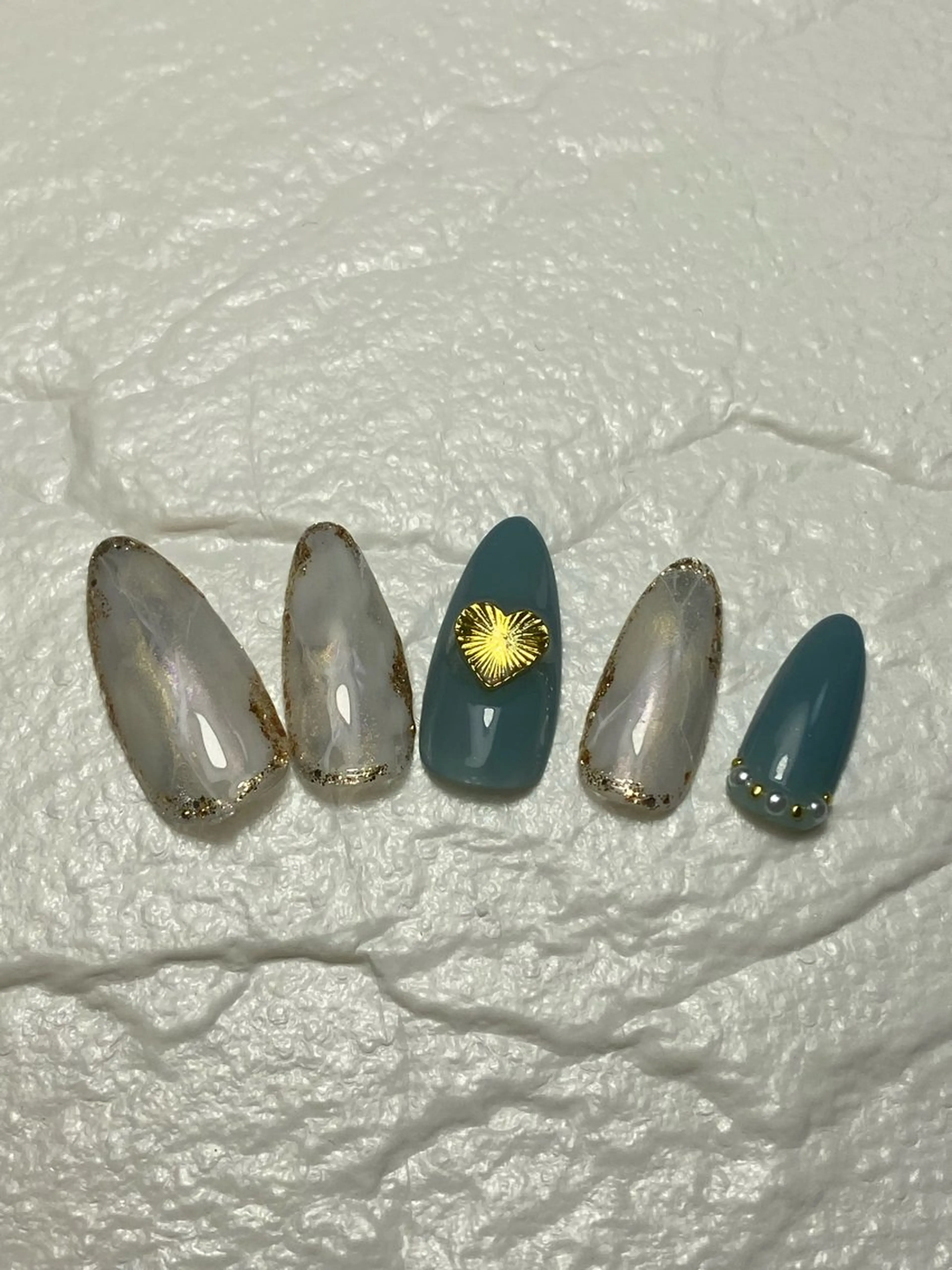 ネイル ハンドネイル 7e. Nailのネイルデザイン