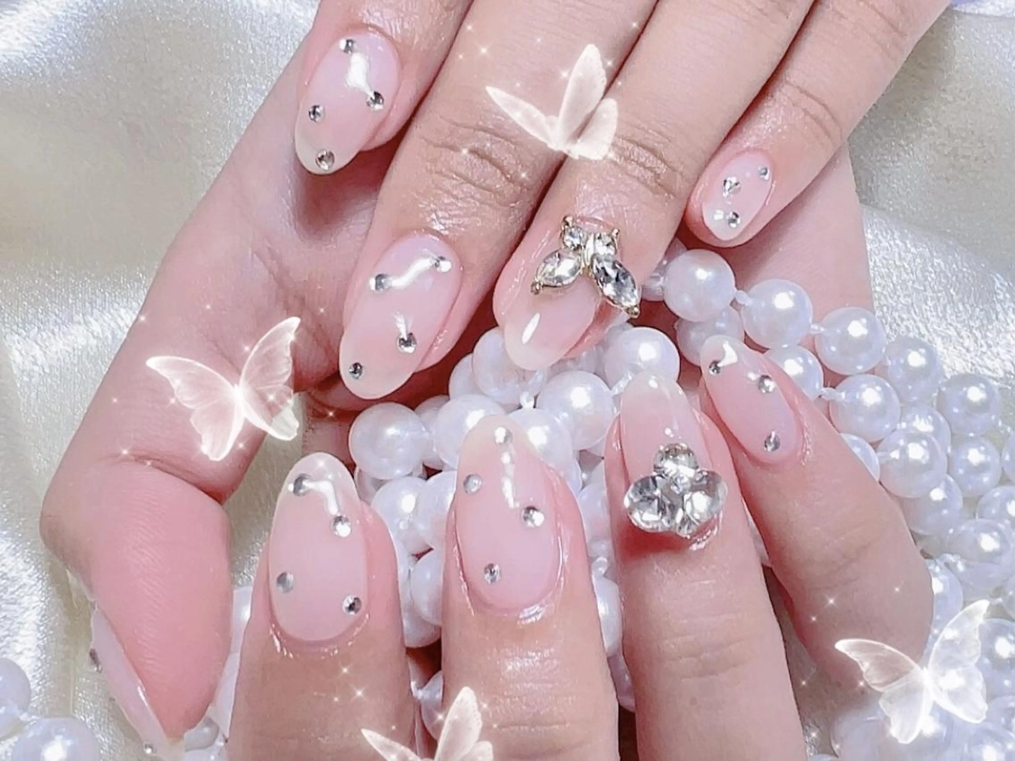 ネイル リリ 奈🎀のネイルデザイン