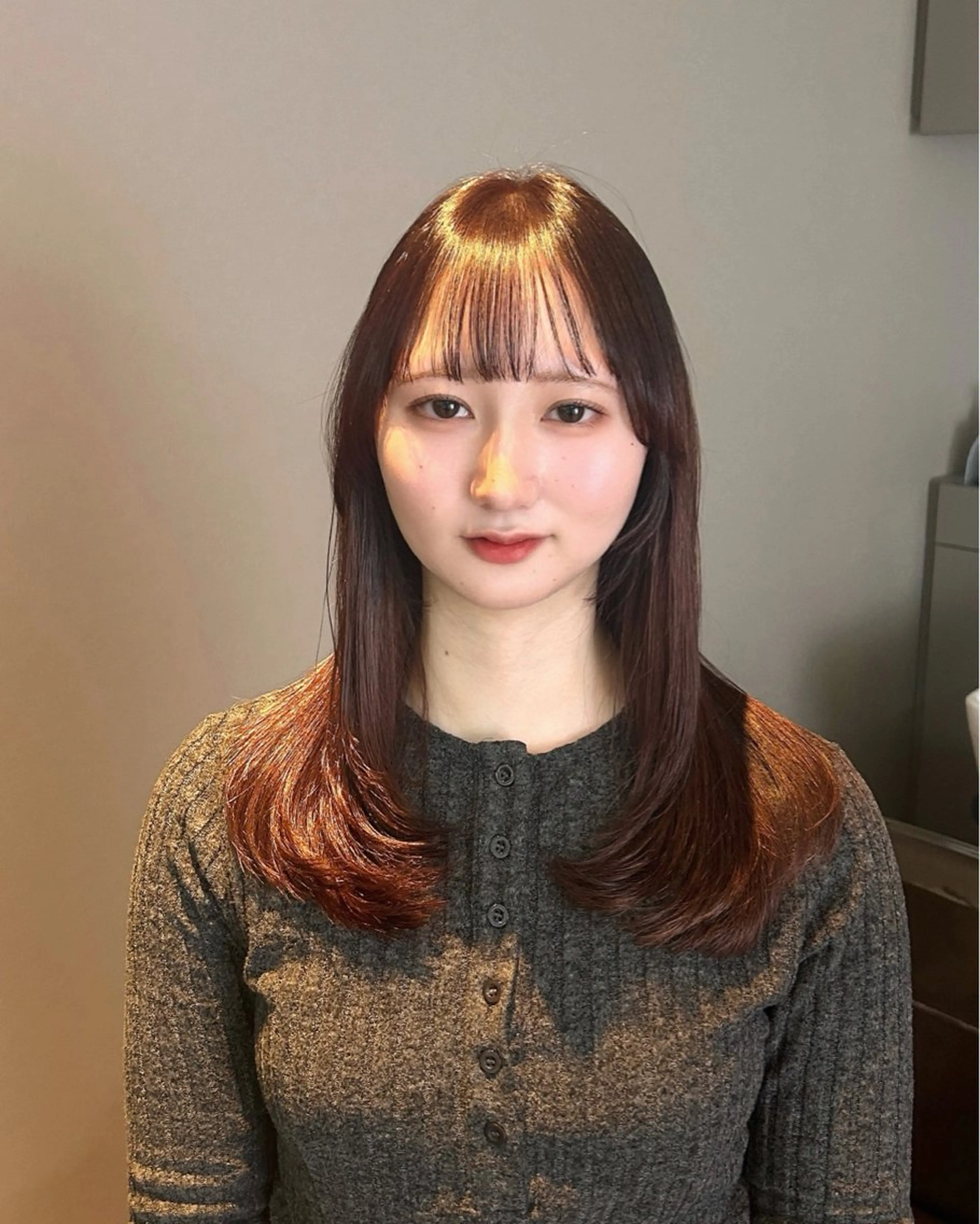 ロング カラー ボルドーカラー 髪質改善 レイヤーカット トリートメント OPS  hair 西新店所属・藤本 航大のヘアスタイル