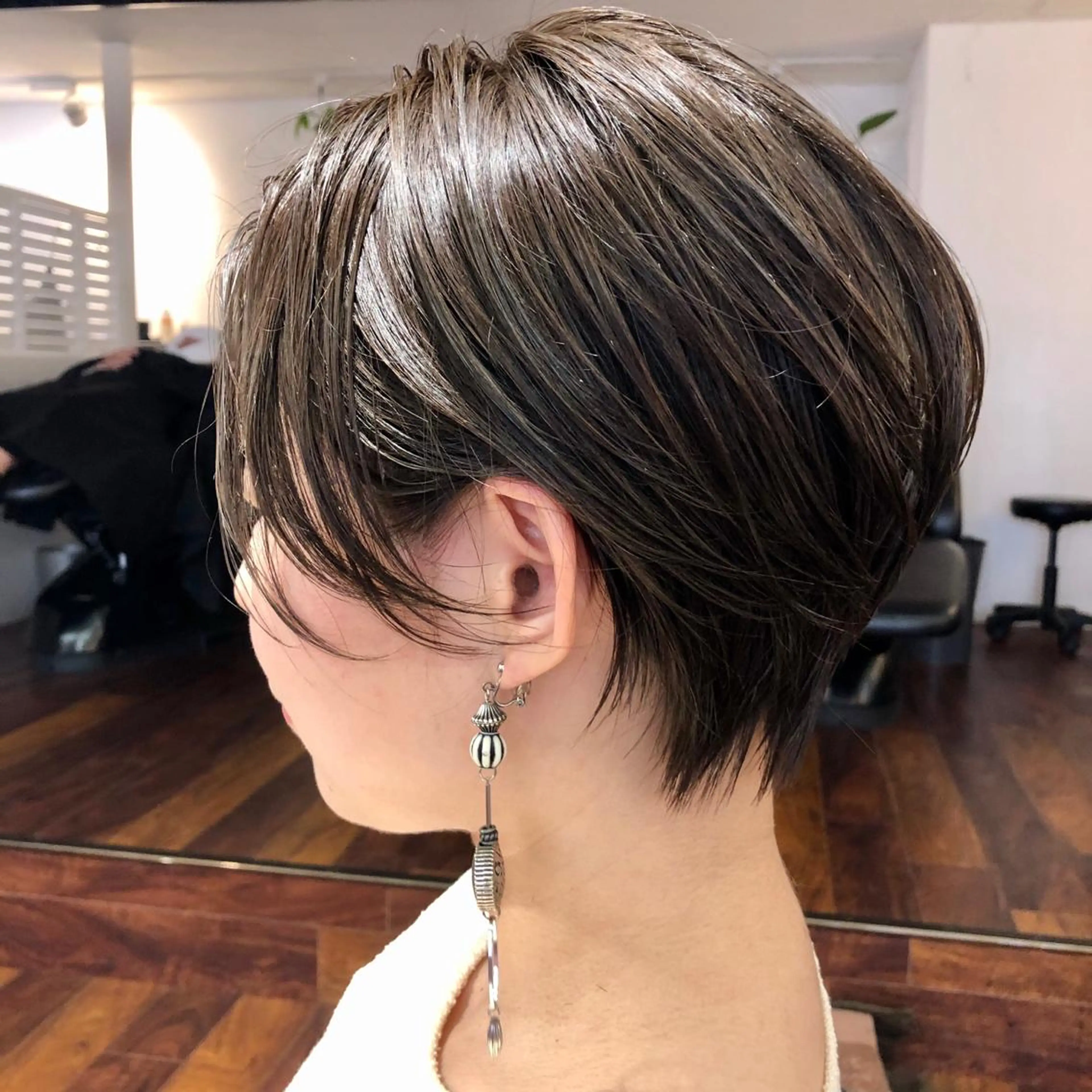 ショート カラー ショートヘア 江上拓郎/ショート /酸性ストレートのヘアスタイル