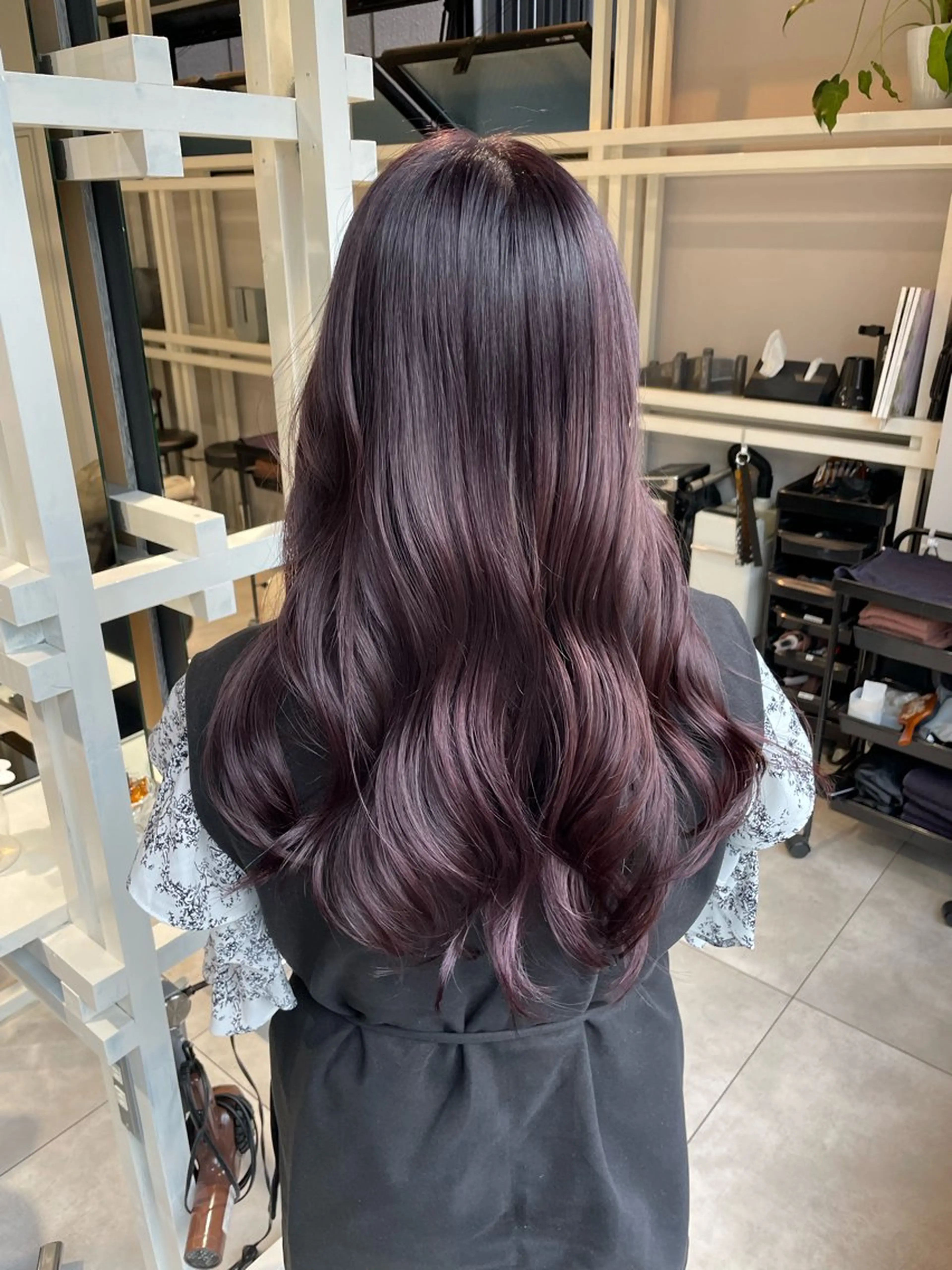 ロング カラー 半野 萌笑のヘアスタイル