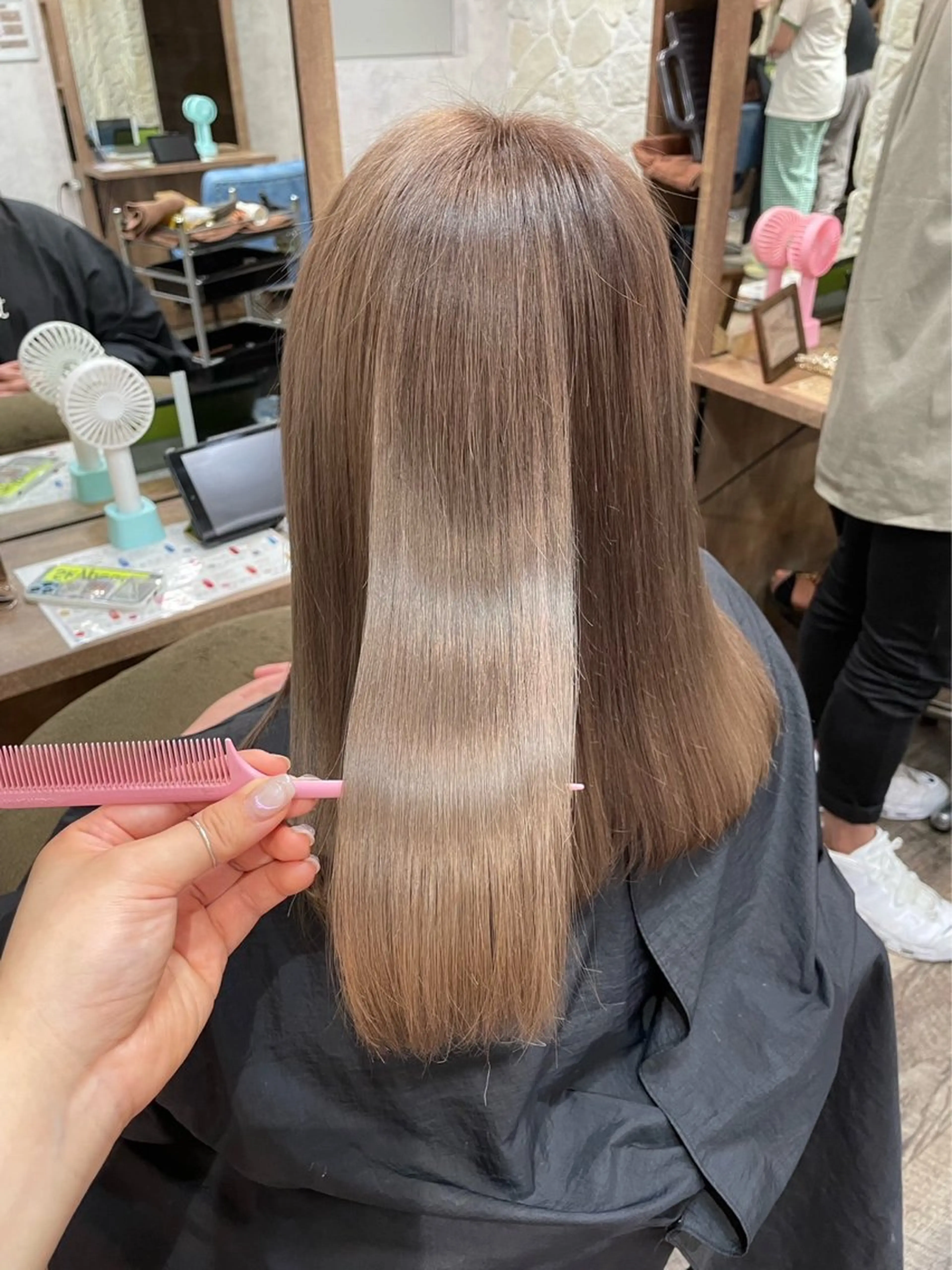 《艶髪👩🏼✨》透明感カラー➕髪質改善トリートメント🫧の写真