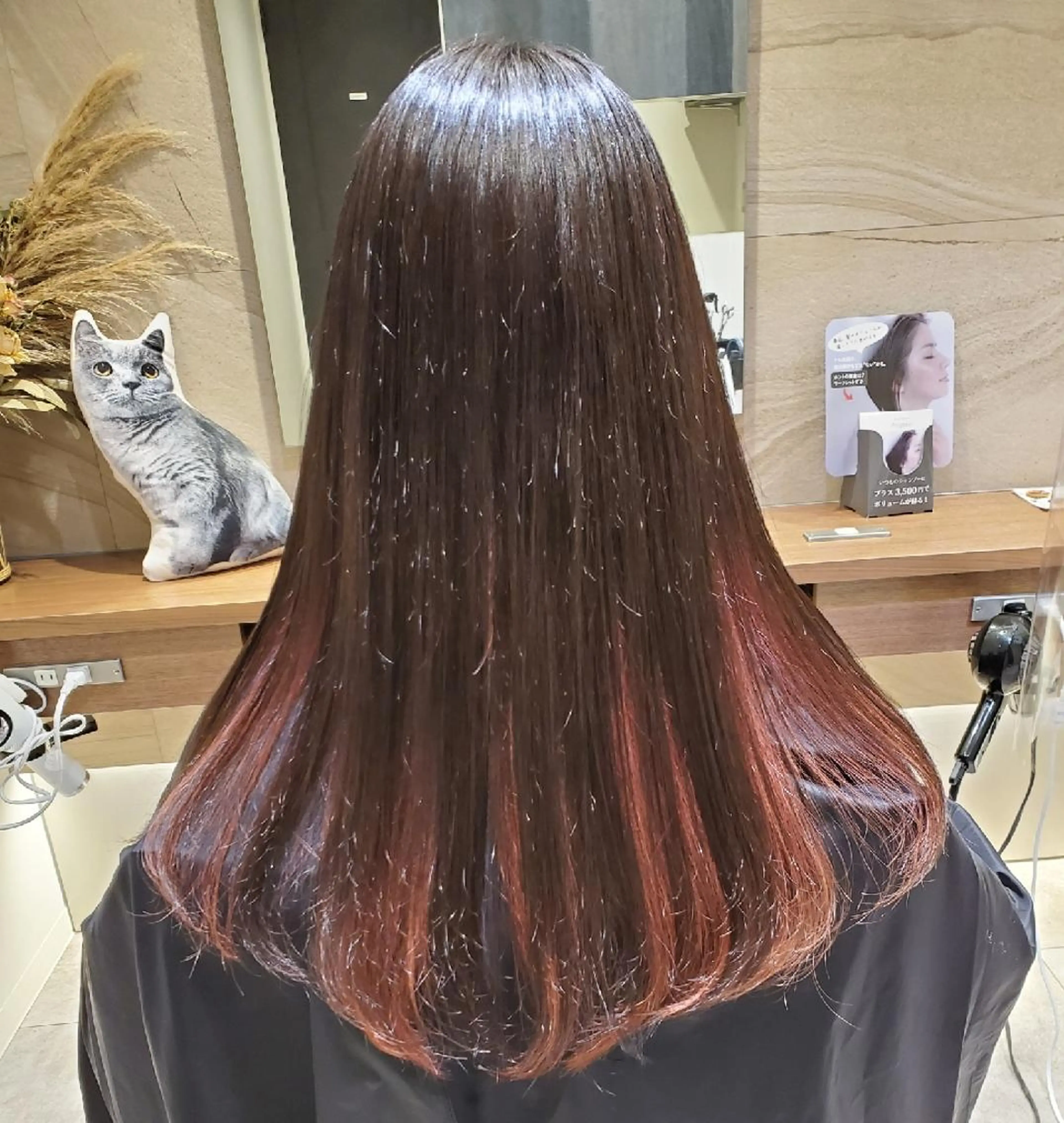 ロング カラー インナーカラー レッドカラー ロング 💎カラー特化💎 長嶺文江💎のヘアスタイル