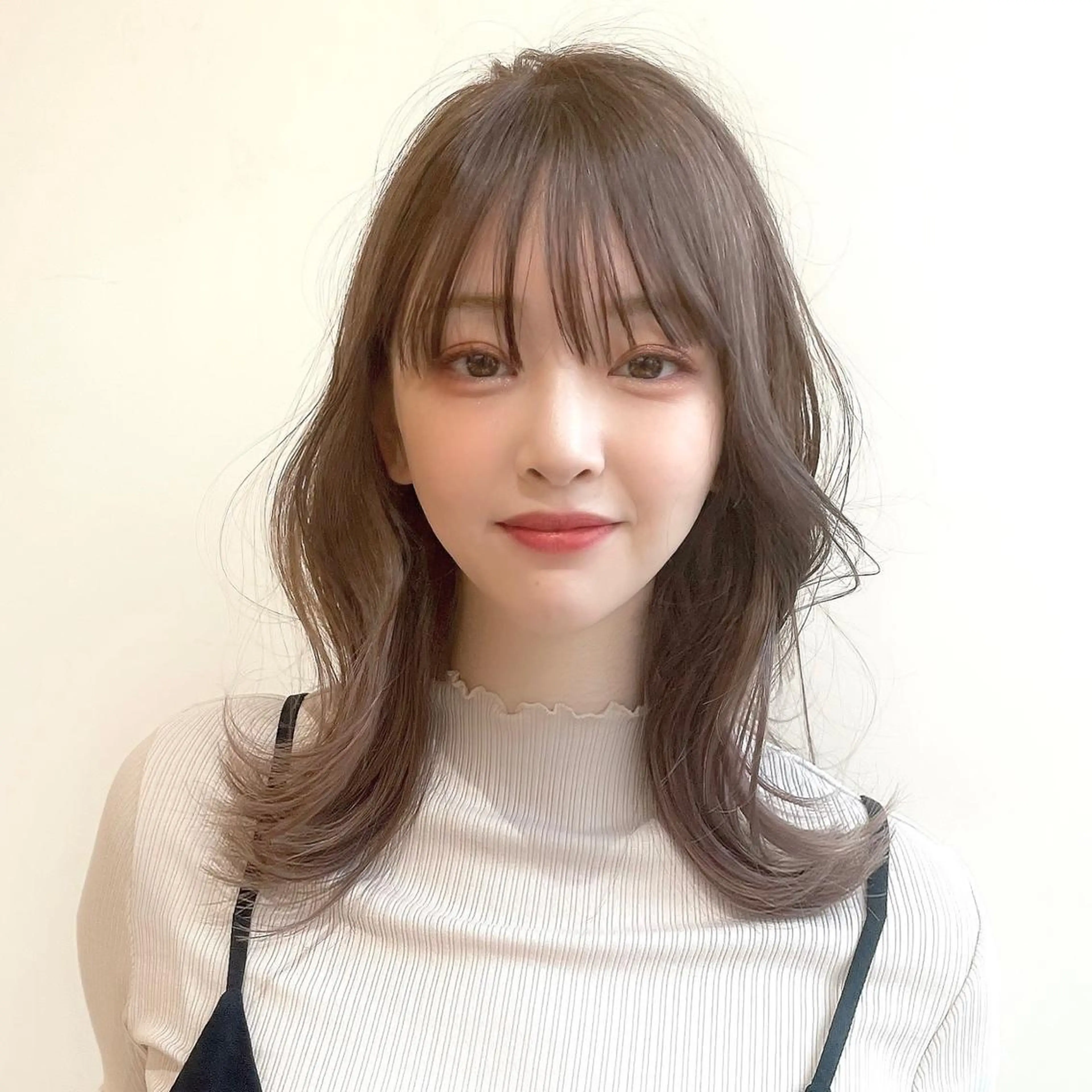 セミロング カラー 🍎ハイトーンカラー /MANA🍎のヘアスタイル