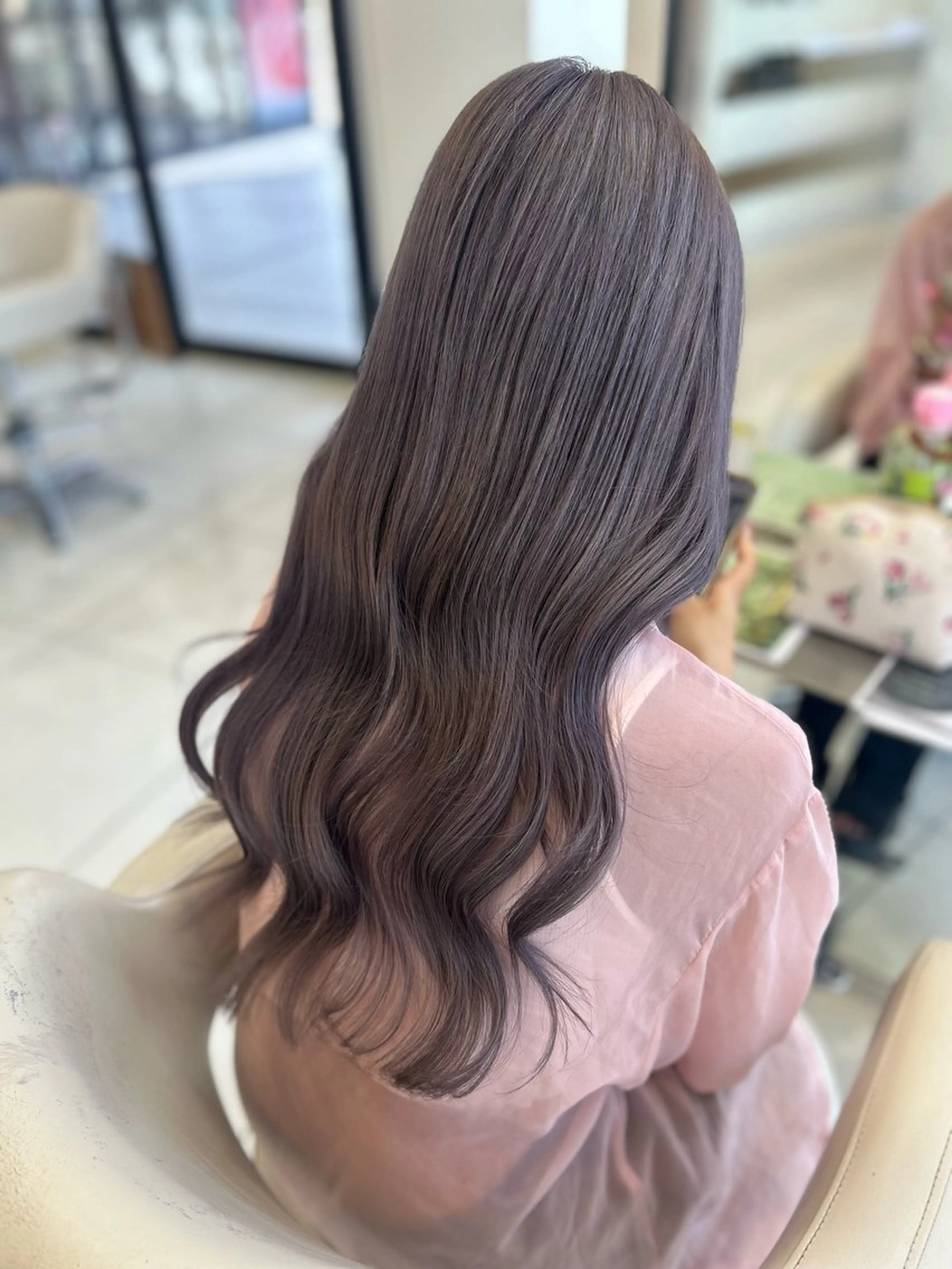 ロング パープルカラー ヘアカラー アンフェリール原島店 ユウのヘアスタイル