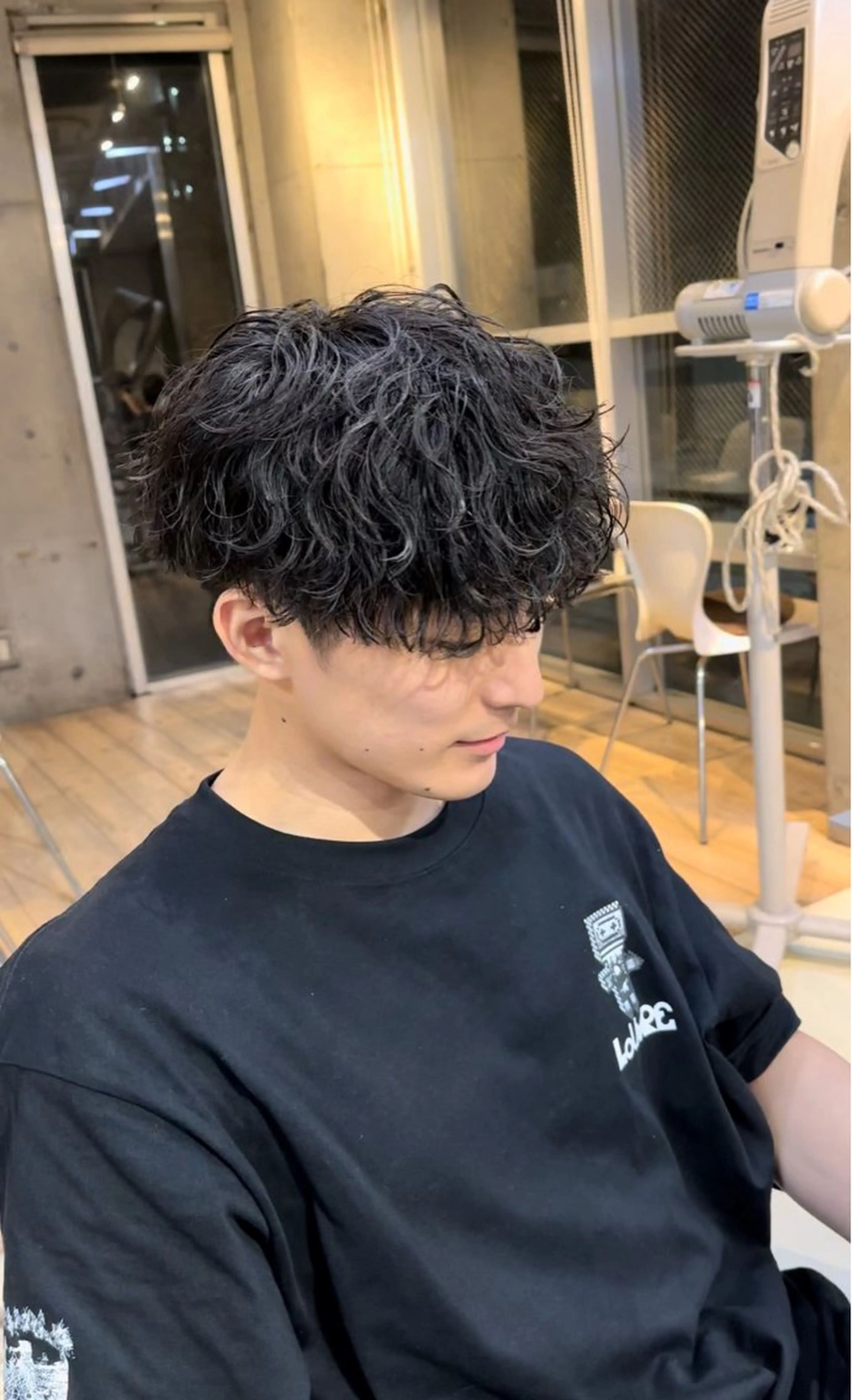 パーマ メンズ メンズパーマ 波巻きパーマ fifth原宿 堀内新史のヘアスタイル