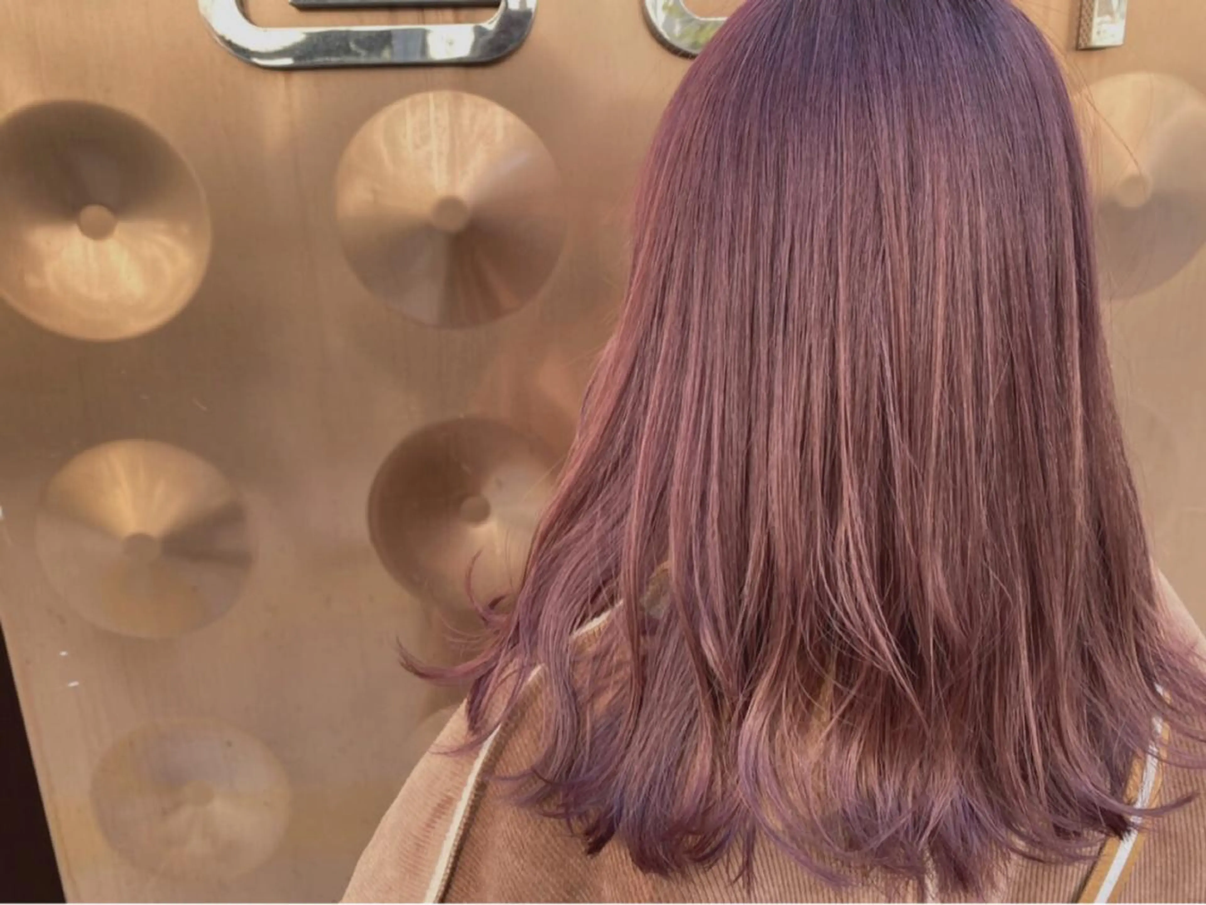 ミディアム ラベンダーベージュ CYAN by artefice所属・千原 海颯のヘアスタイル