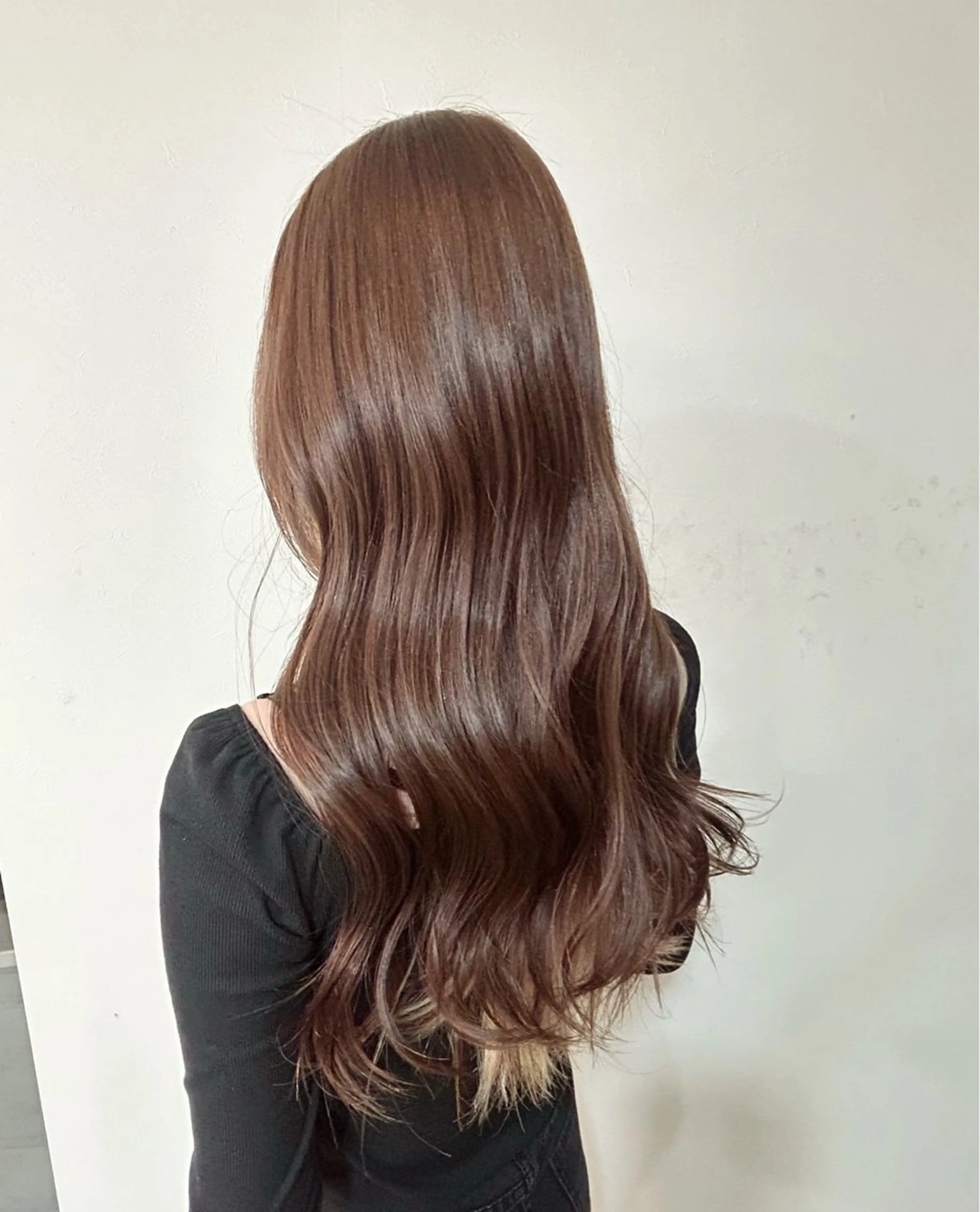 ロング 近藤 莉々香のヘアスタイル