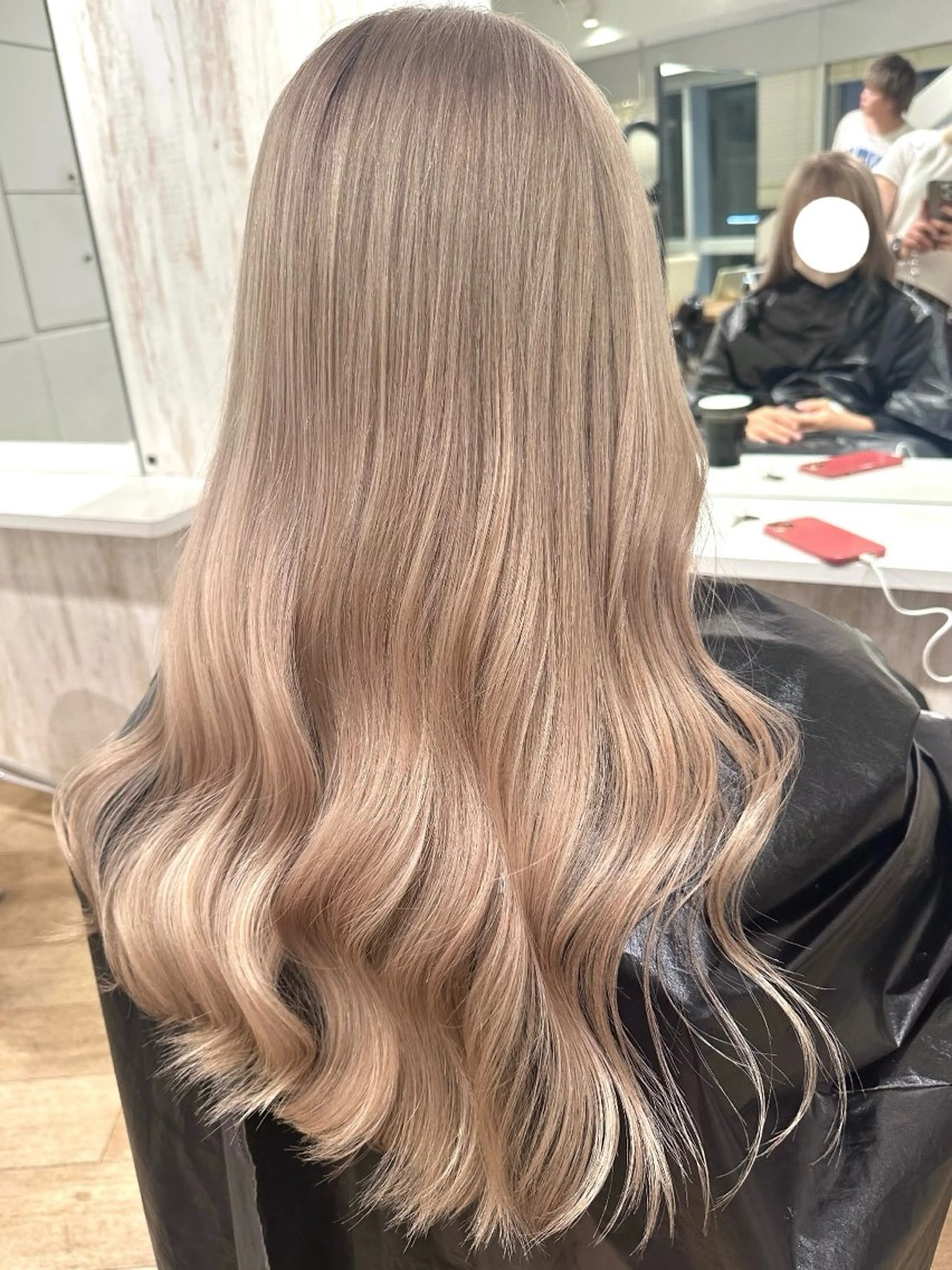 ロング ヘアカラー 💛NOZOMI💛 ハイトーンカラーのヘアスタイル