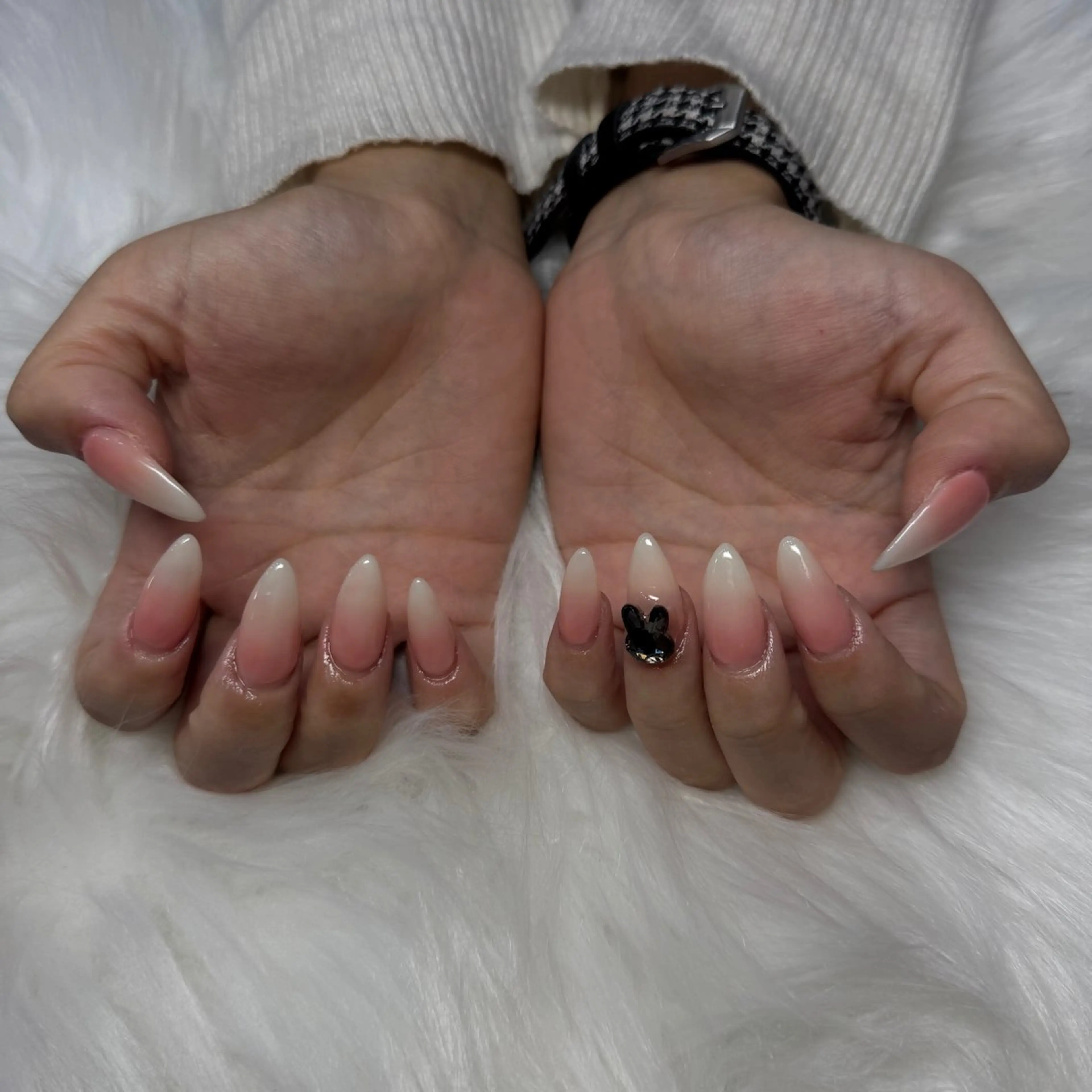 ネイル ハンドネイル ハンドケア 🎀うかん 🎀チップ長さ出しのネイルデザイン