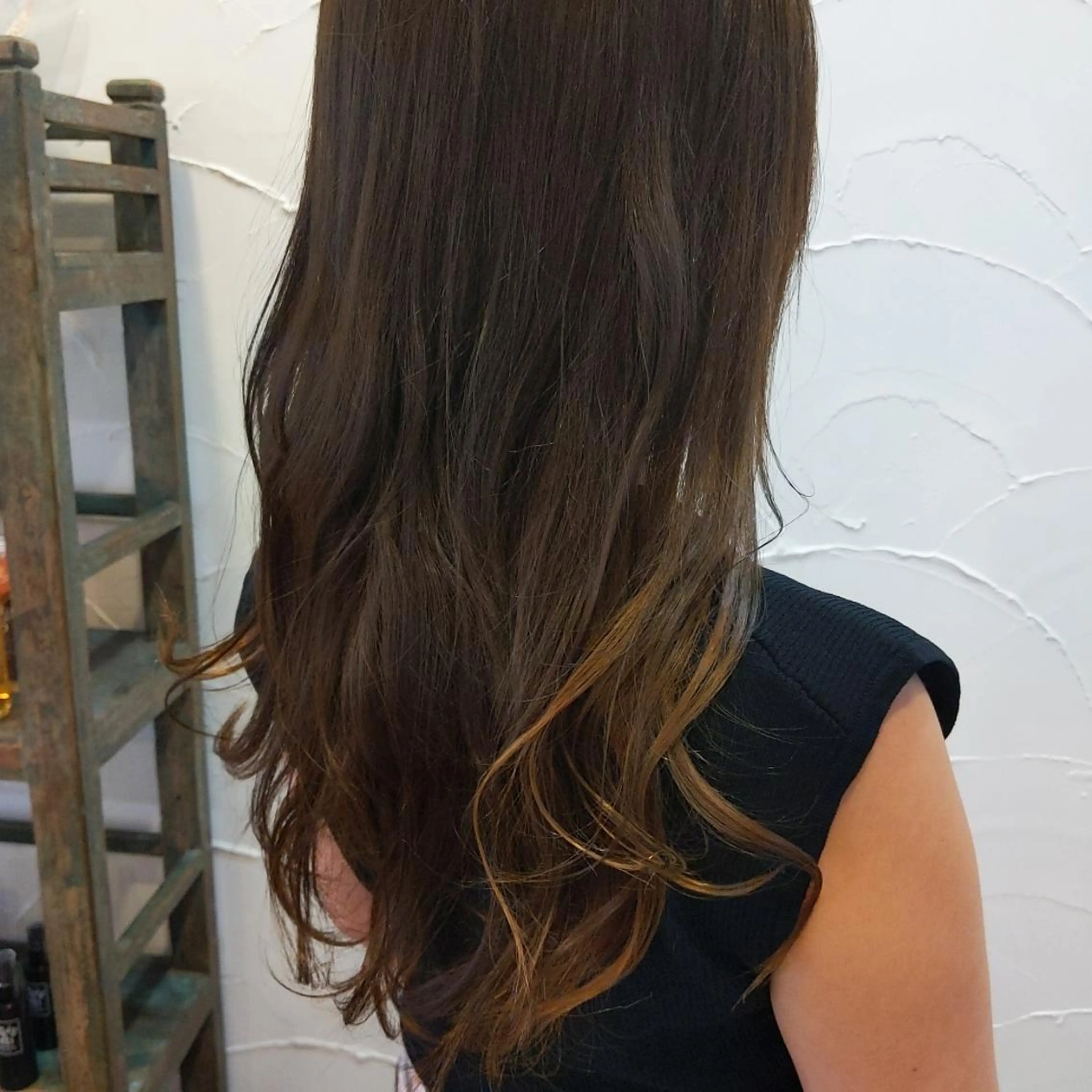 ロング カラー ブリーチ インナーカラー 髪質改善アンブリーチ 店長みやけななのヘアスタイル