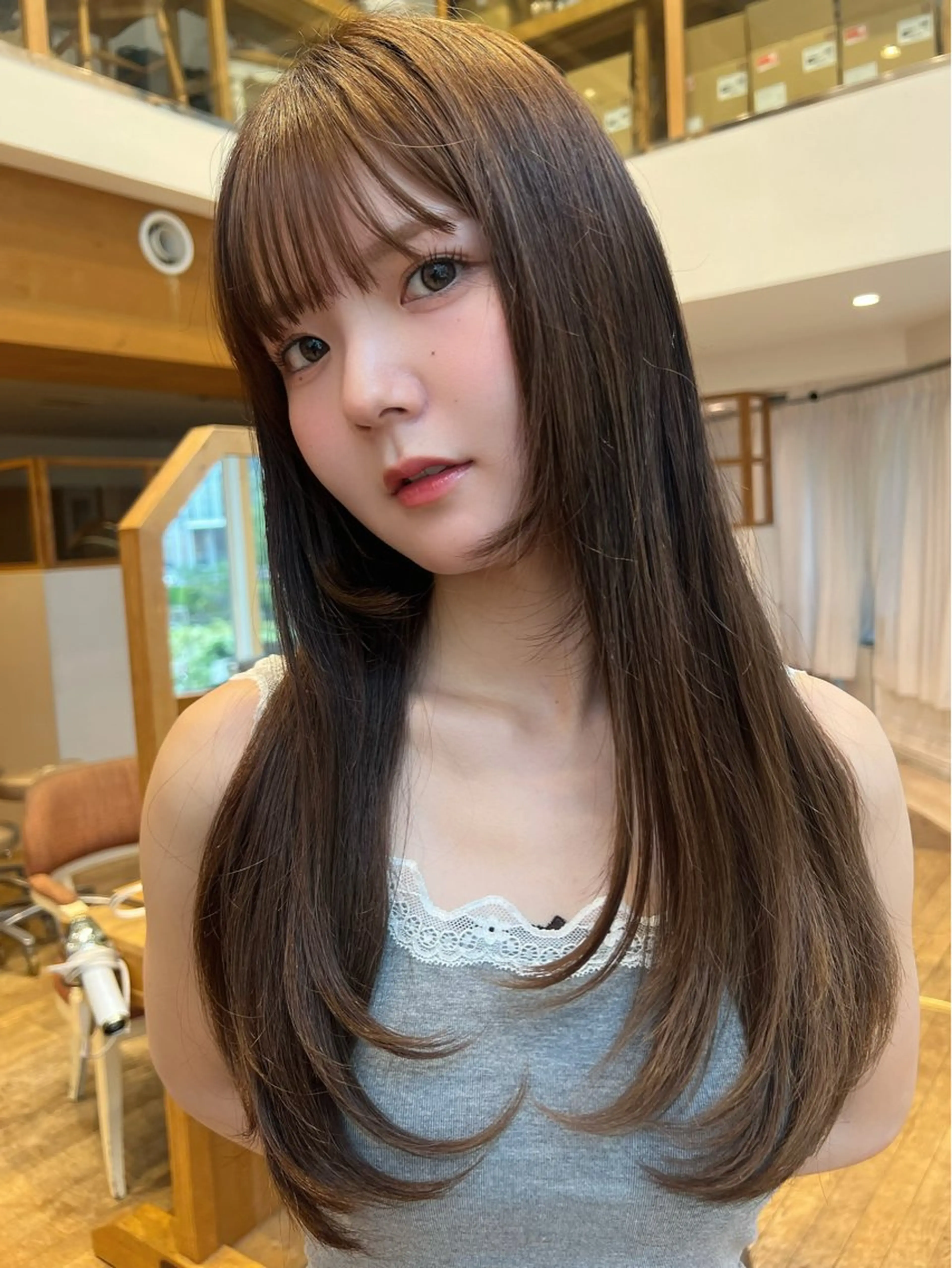 ミディアム カラー 伸ばしかけ レイヤーカット 望月威吹/表参道/カ ットモデル/似合わせのヘアスタイル