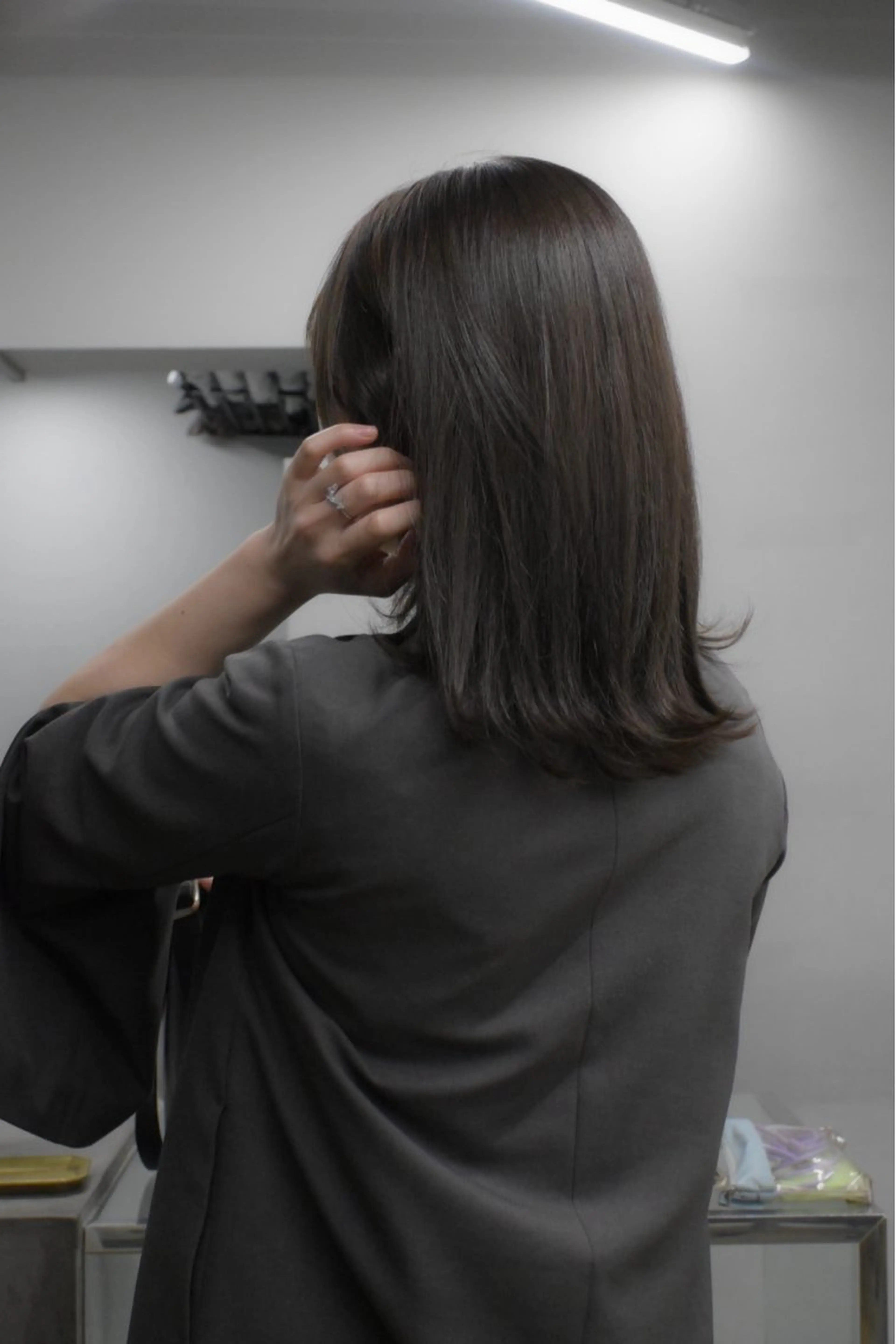 ミディアム カラー 日南乃/柔らか ブラウンカラーのヘアスタイル