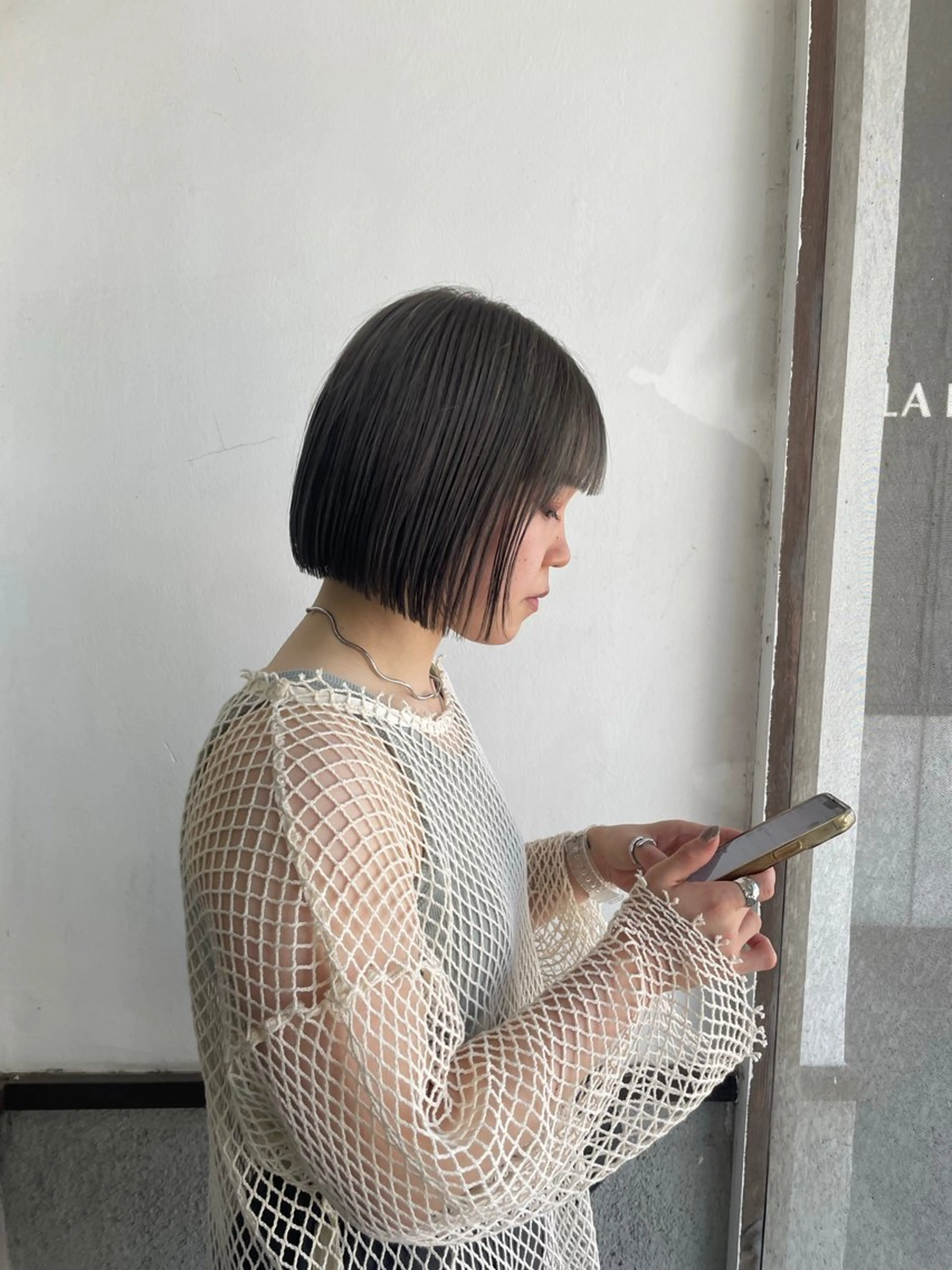 ぱつっとボブカットの写真