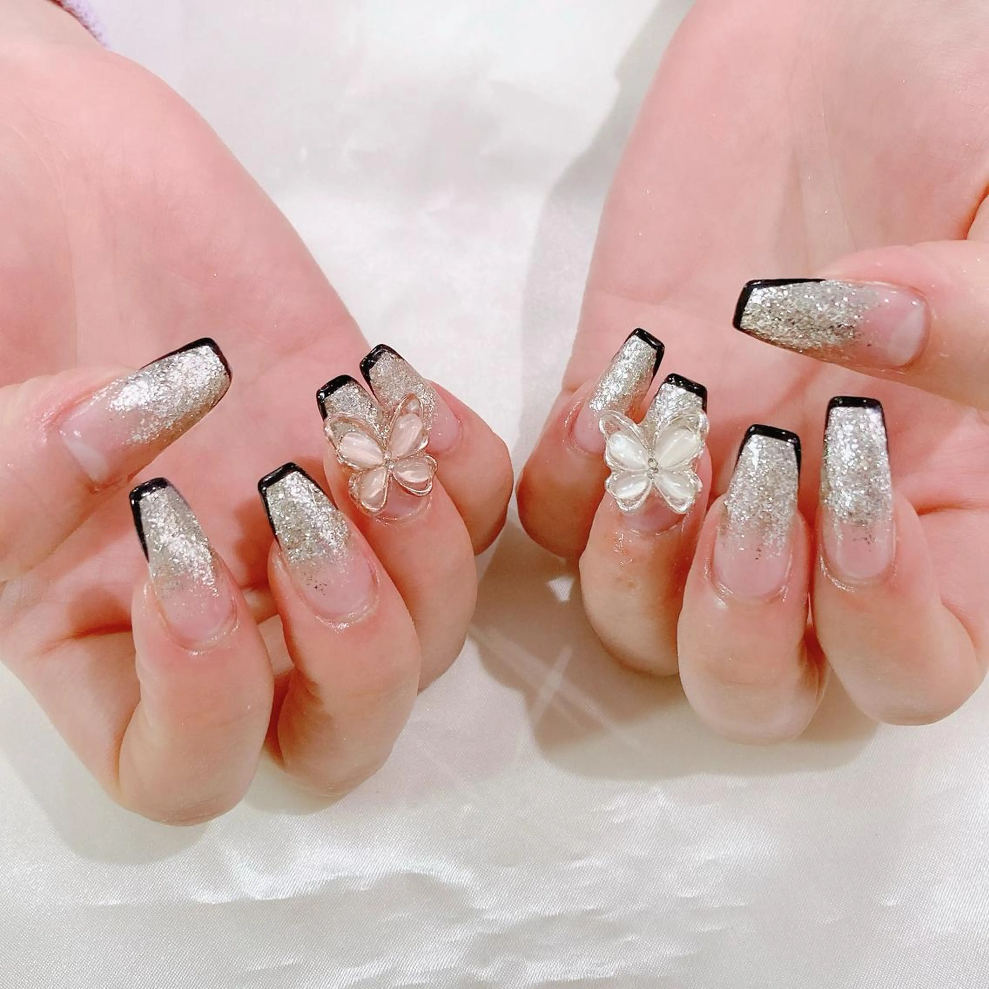 ネイル 入学式 ジェルネイル キラキラネイル ラメ(グリッター) ラメグラデーション ハンドネイル Nail Kのネイルデザイン