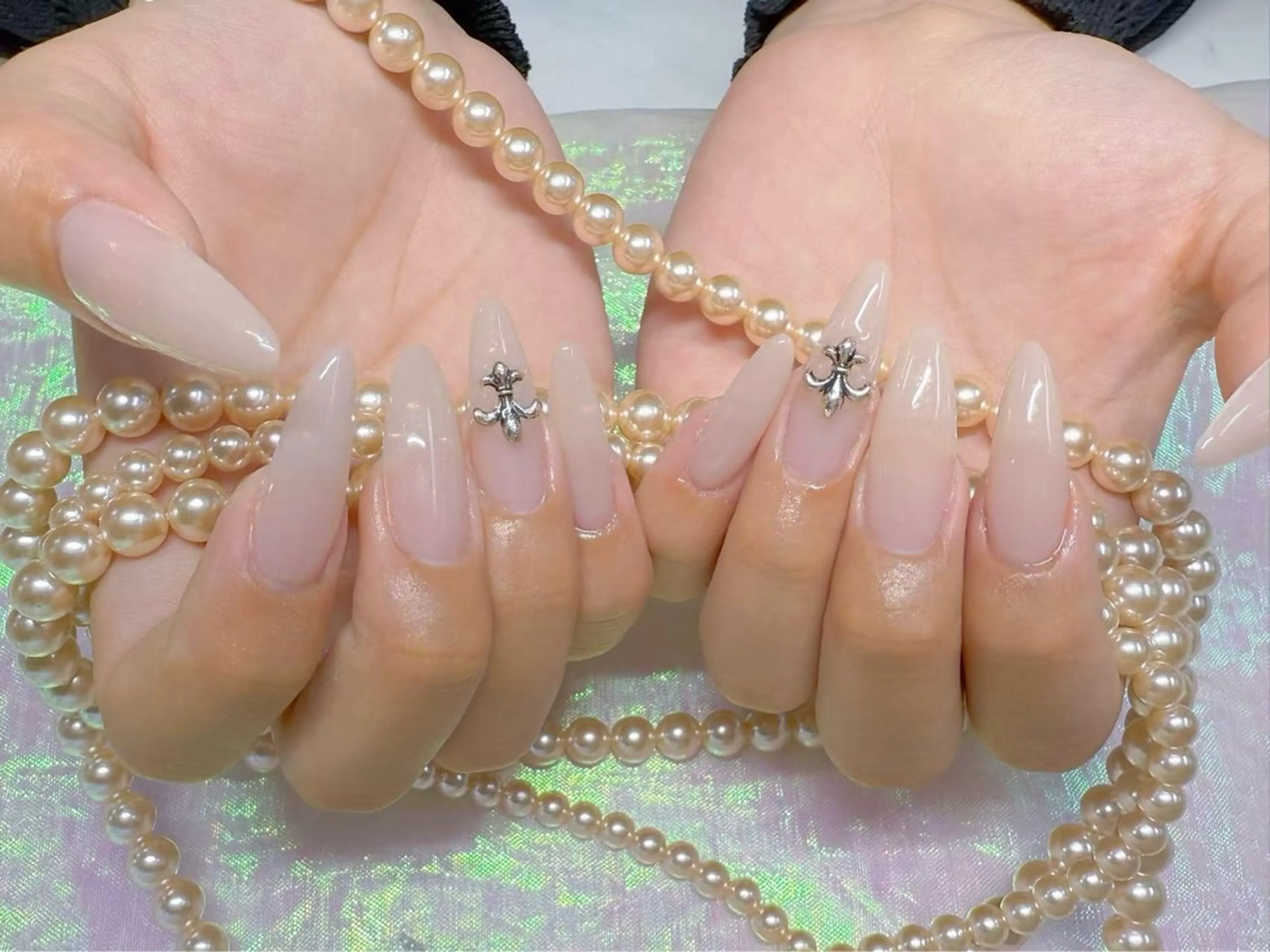 夏限定☆ワンカラーorラメグラ【可愛いパーツ2ゴ付き】￥4980の写真