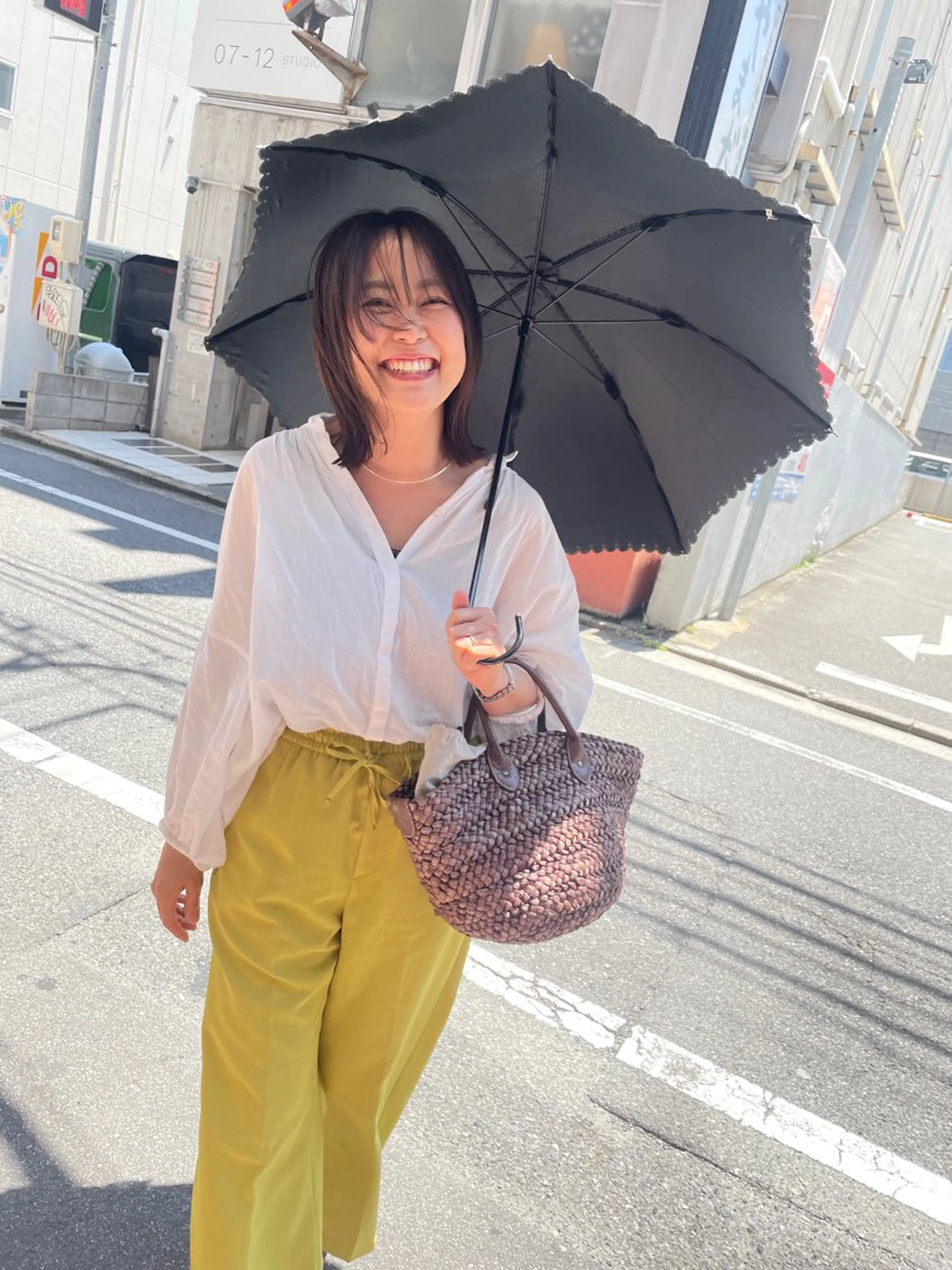 ミディアム カット ヘアカラー 縮毛矯正 トリートメント さの あやねのヘアスタイル