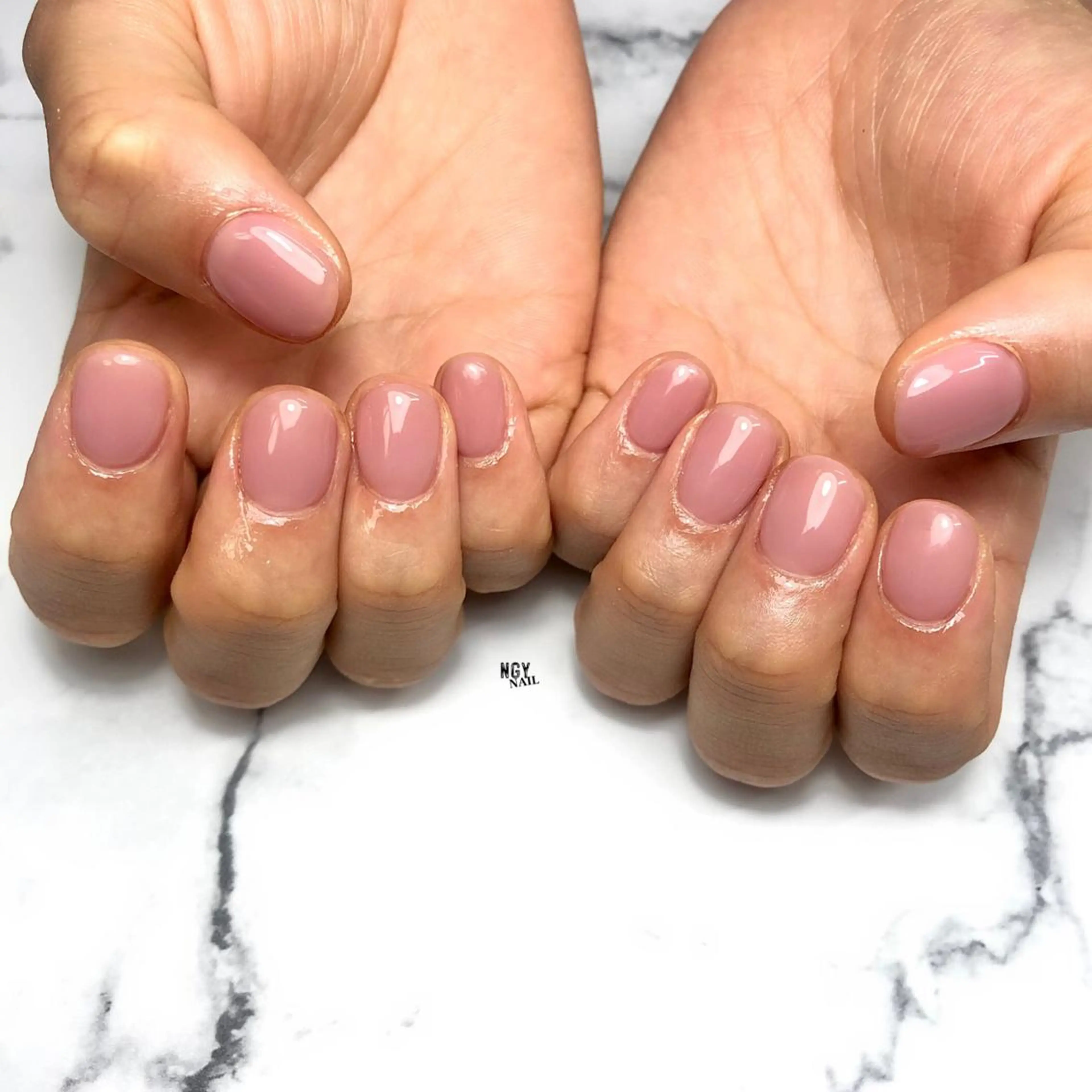 ネイル ジェルネイル ガーリー オフィスネイル ワンカラーネイル パラジェル ハンドネイル NAIL NOWのネイルデザイン
