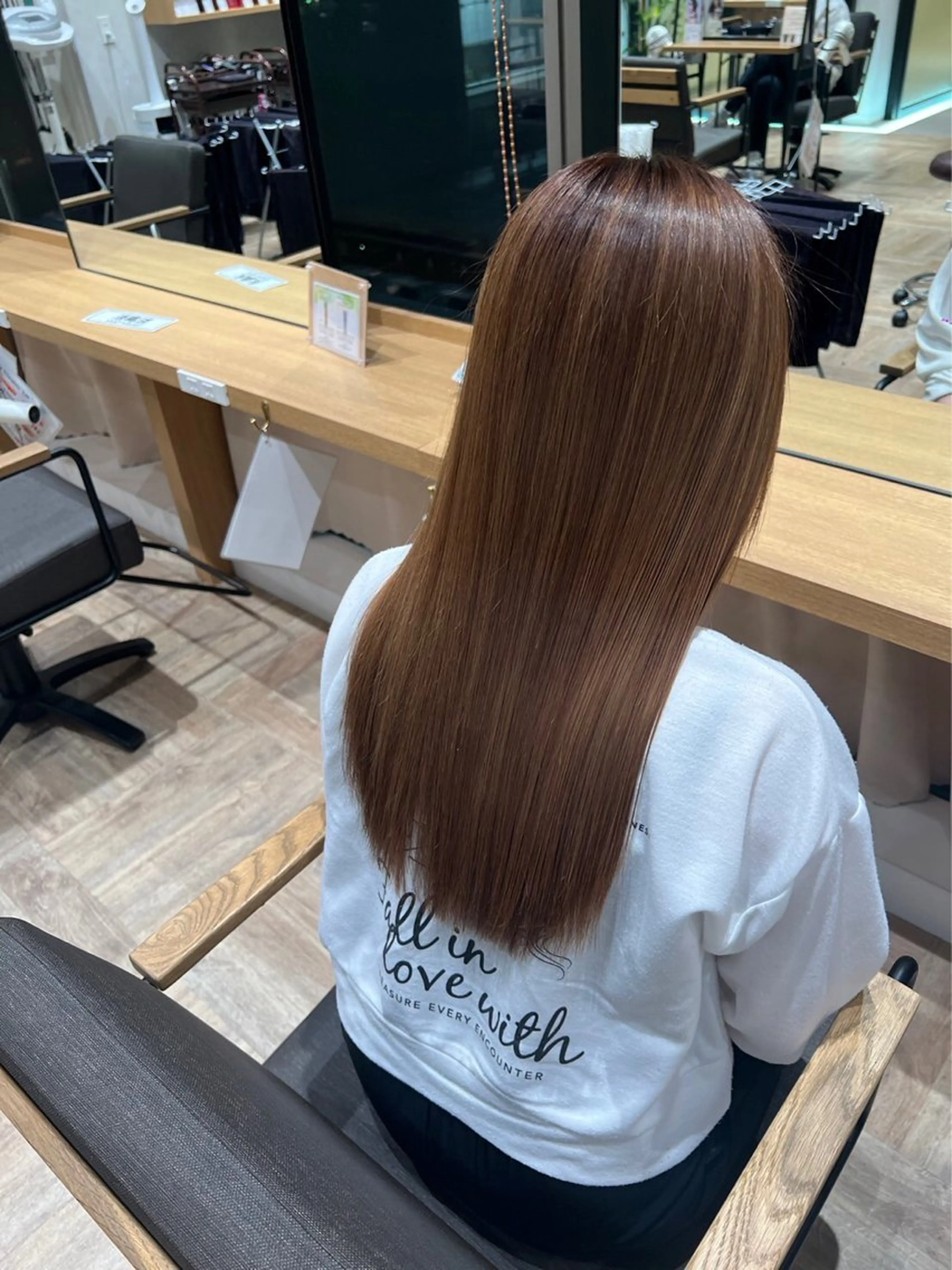 ロング カラー AVANCE泉大津店所属・髪質改善・艶カラー 加茂瑞希のヘアスタイル