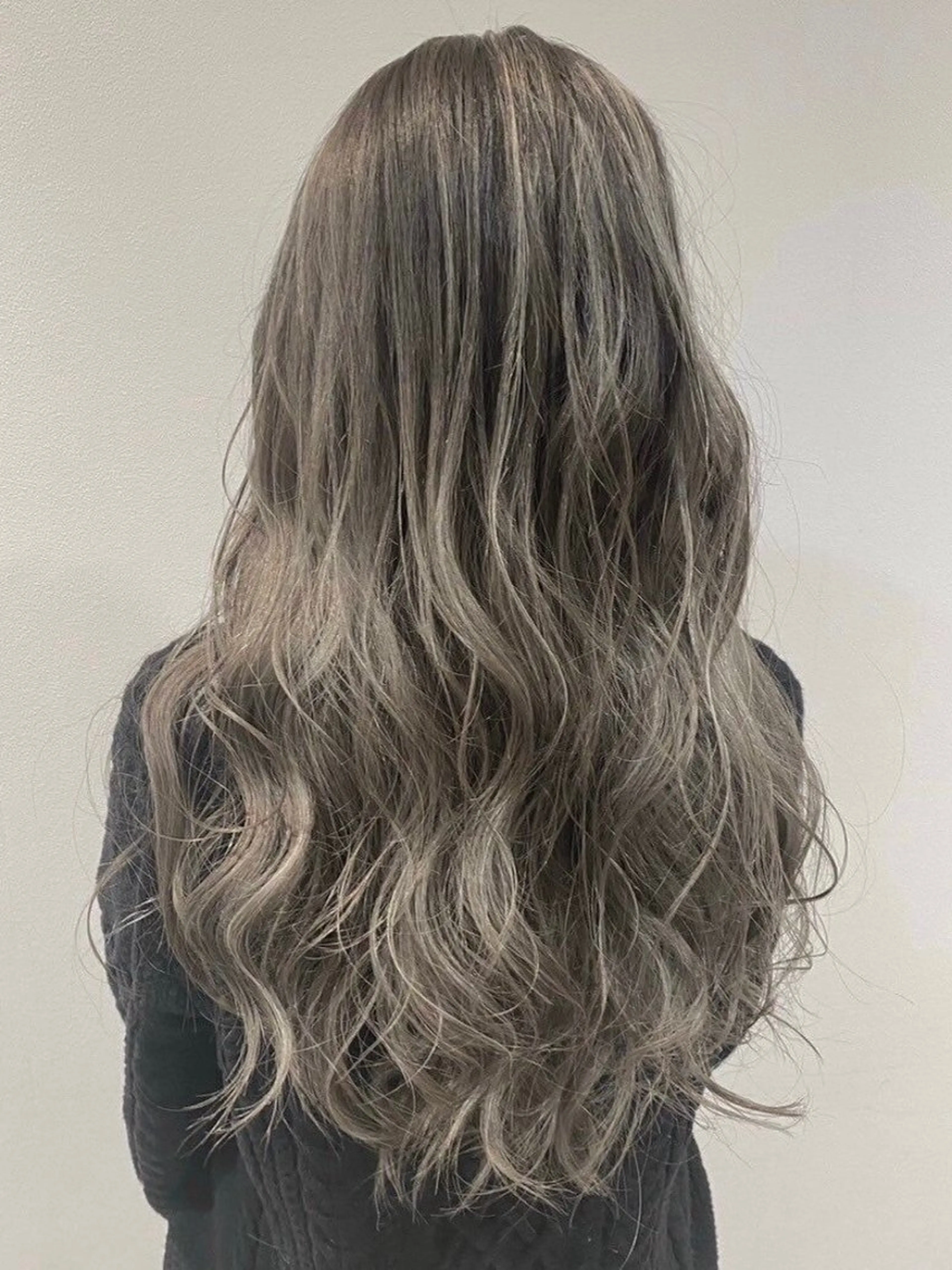 ロング カラー 🌫miyake maaya🌫のヘアスタイル