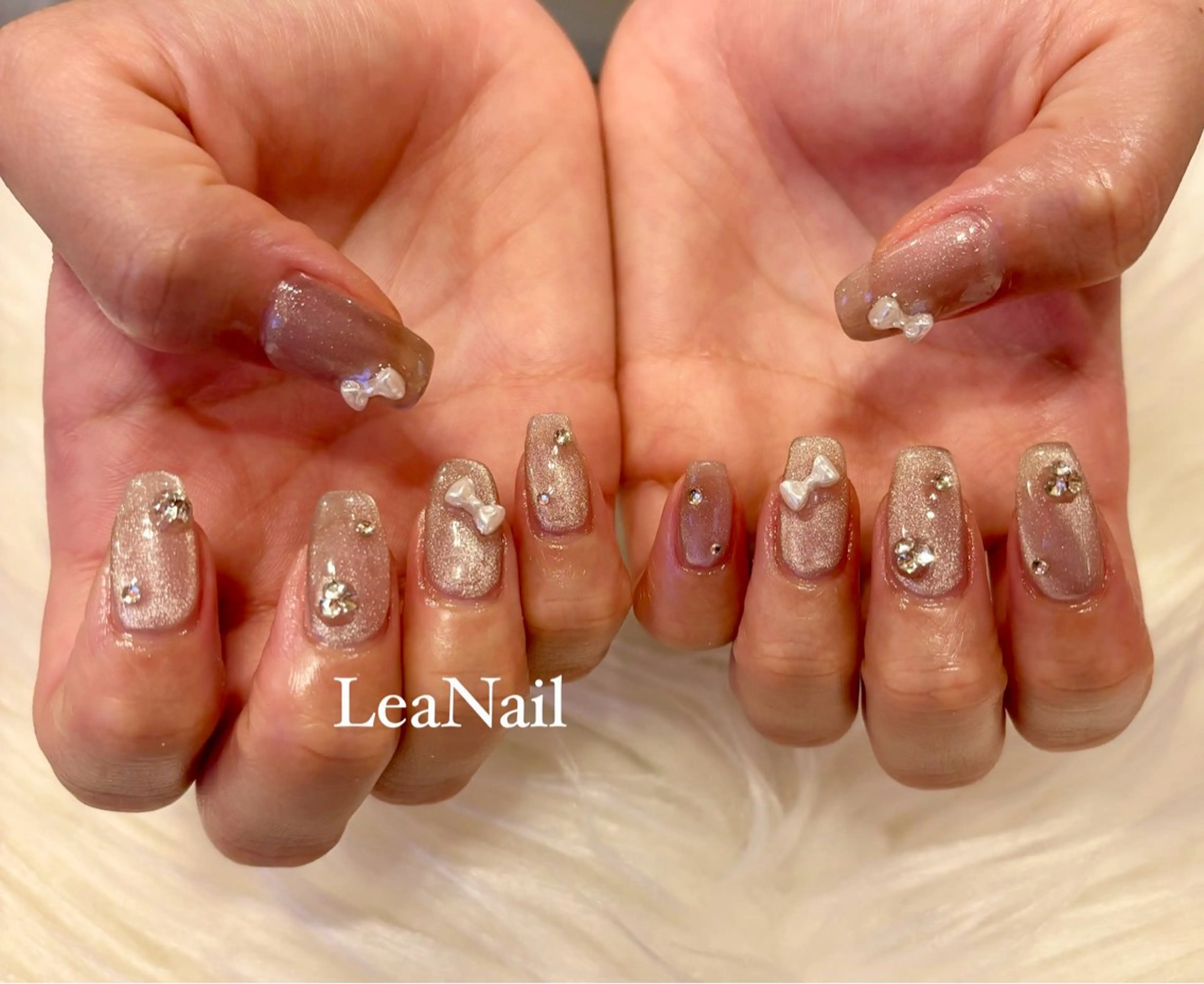 ネイル マグネットネイル ピンク Lea Nailのネイルデザイン