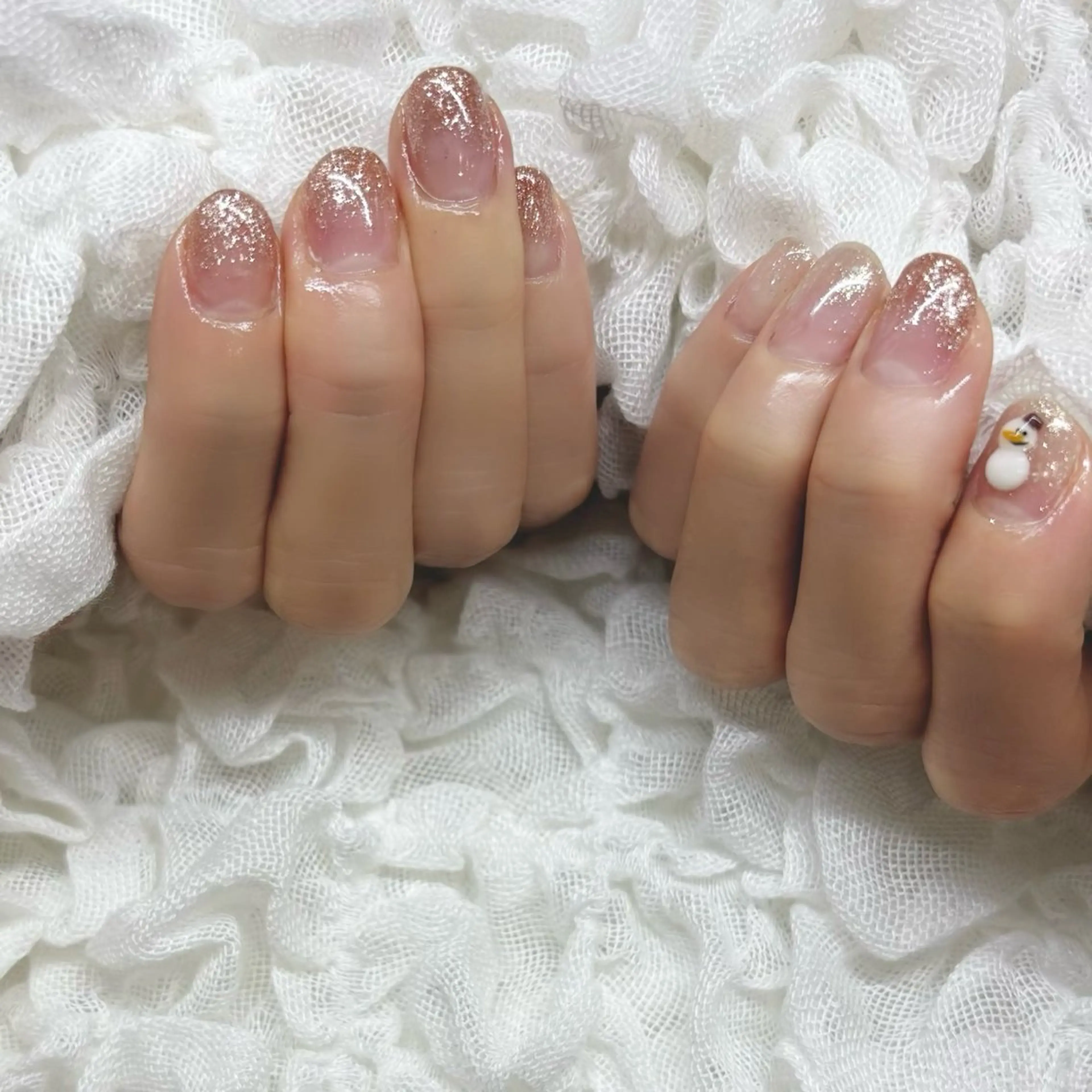 ネイル アートネイル フラッシュネイル ジェルネイル グラデーション キラキラネイル シンデレラサロン💅 ほみのネイルデザイン