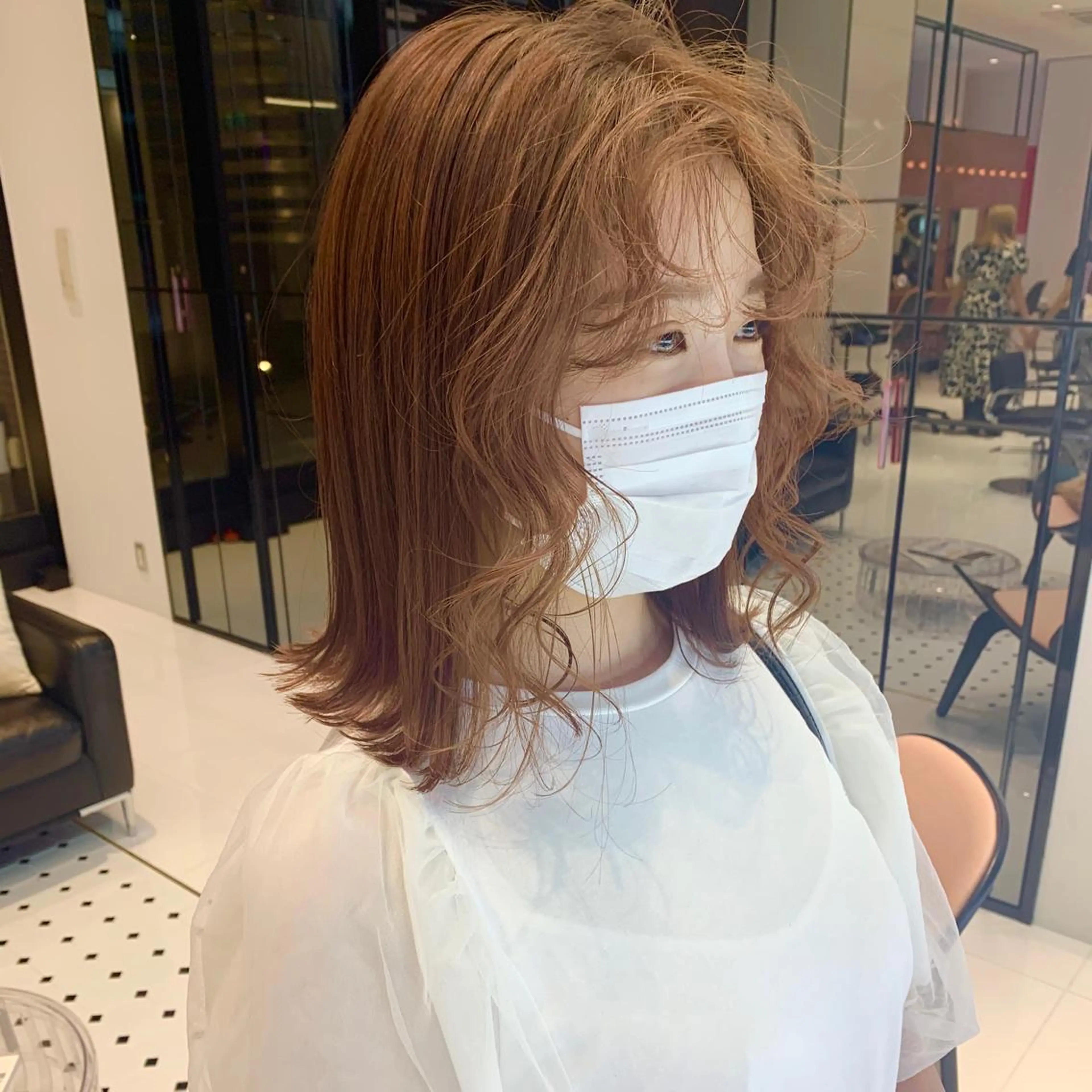 ミディアム カラー ベージュカラー オレンジ オレンジベージュ ハッシュカット/ハイ トーン/MANAMIのヘアスタイル