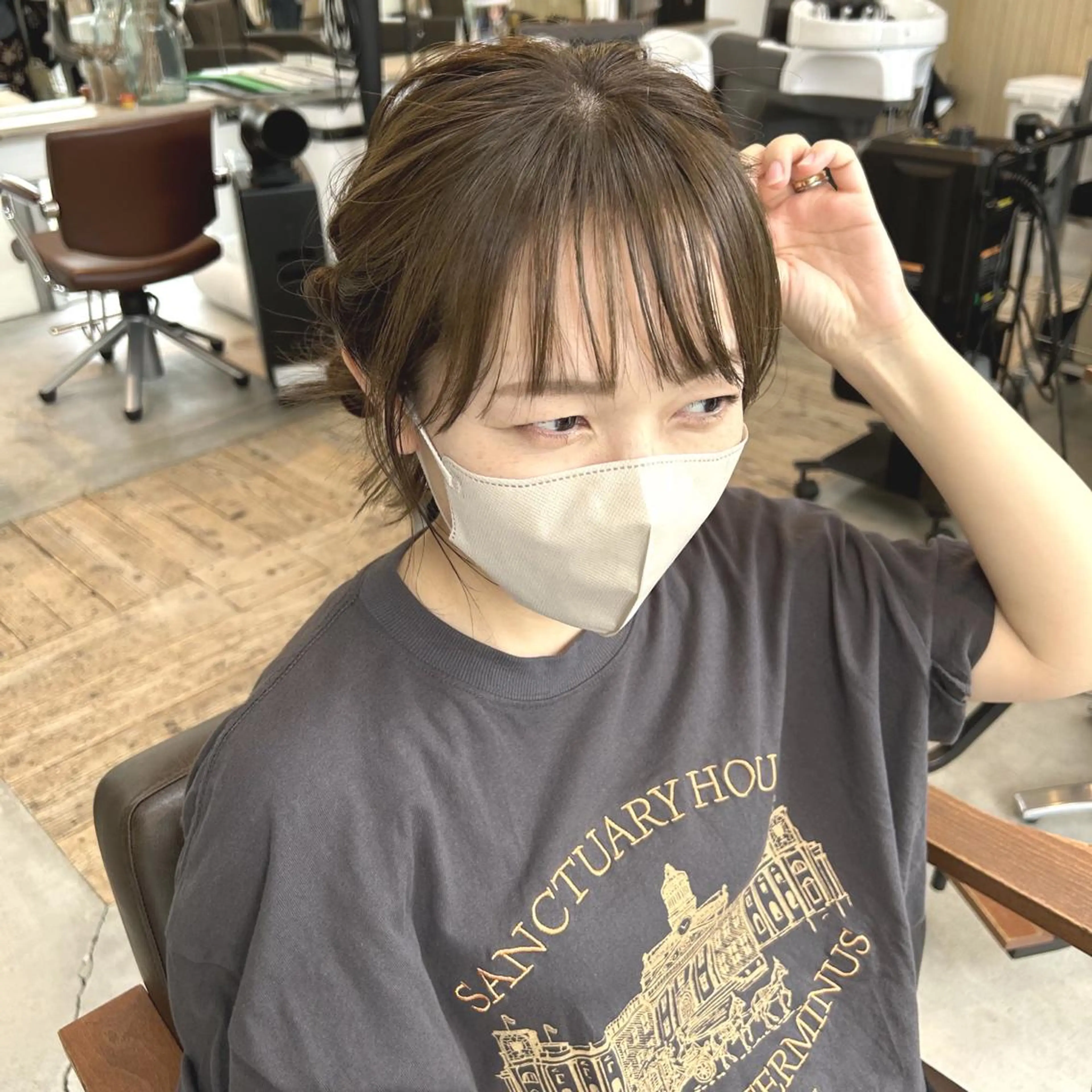 ミディアム カット ヘアカラー トリートメント kachina所属・綿貫 美雪のヘアスタイル